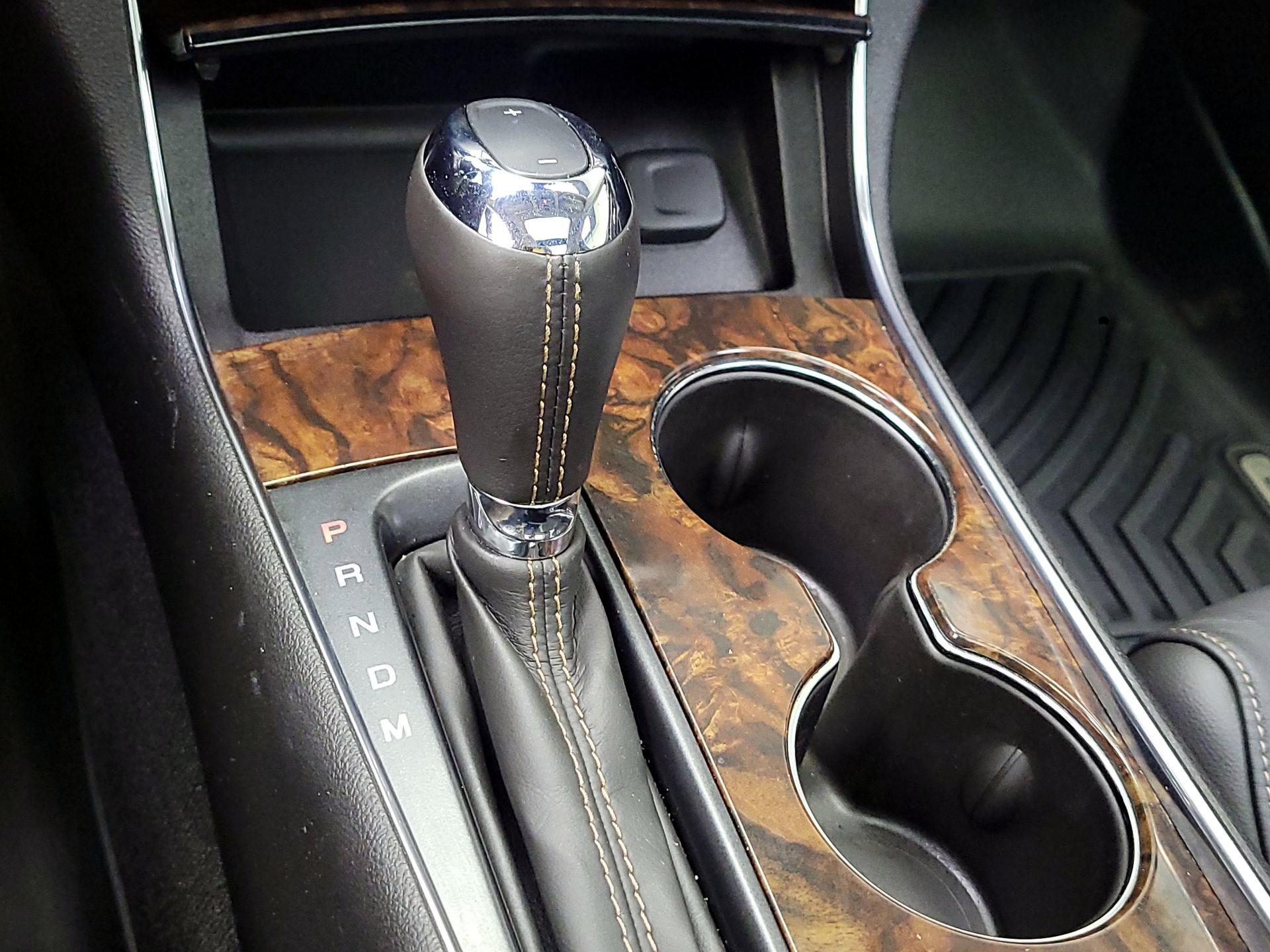 Thumbnail: 2015 Chevrolet Impala - 18