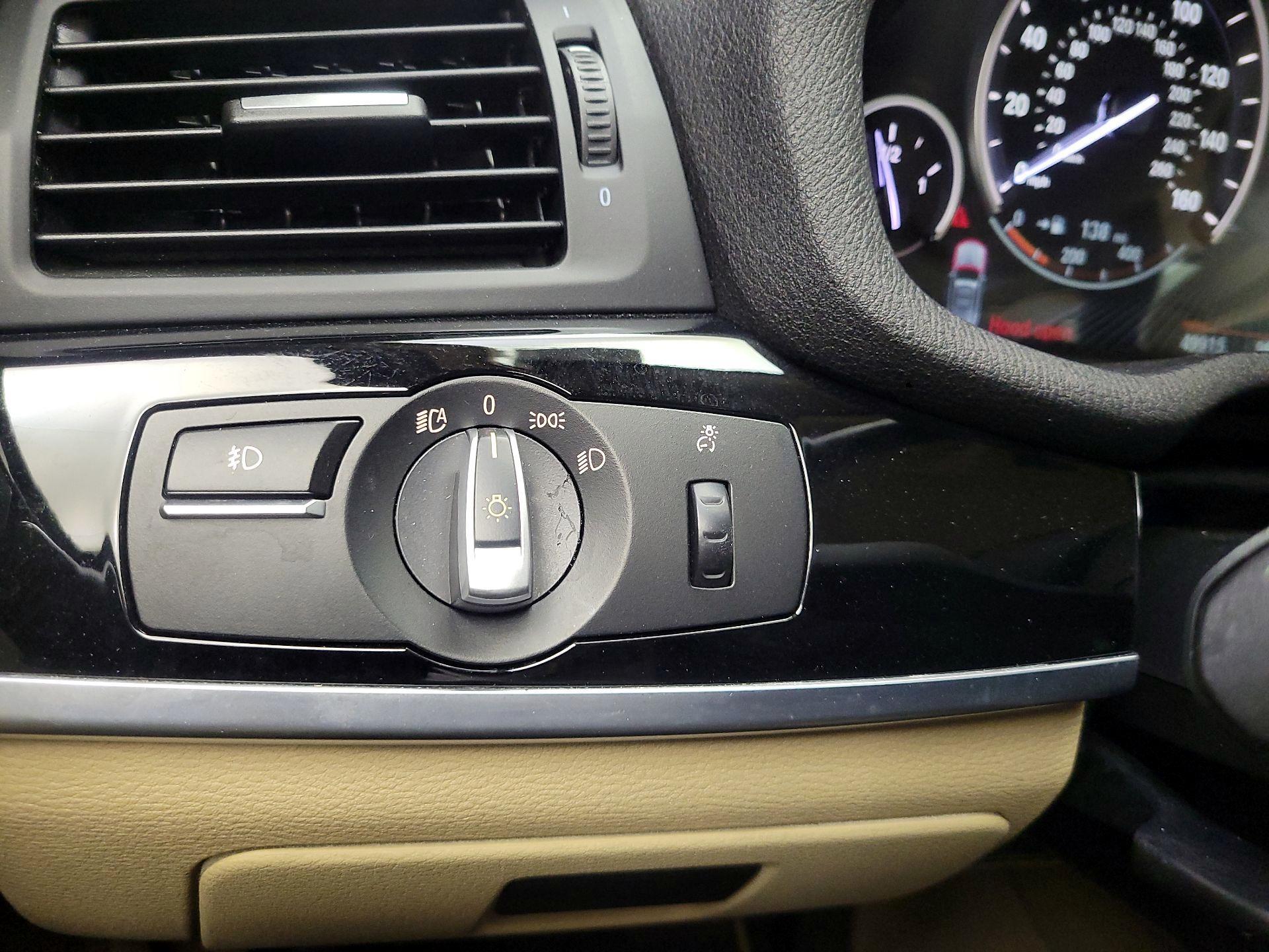 Thumbnail: 2016 BMW X3 - 13