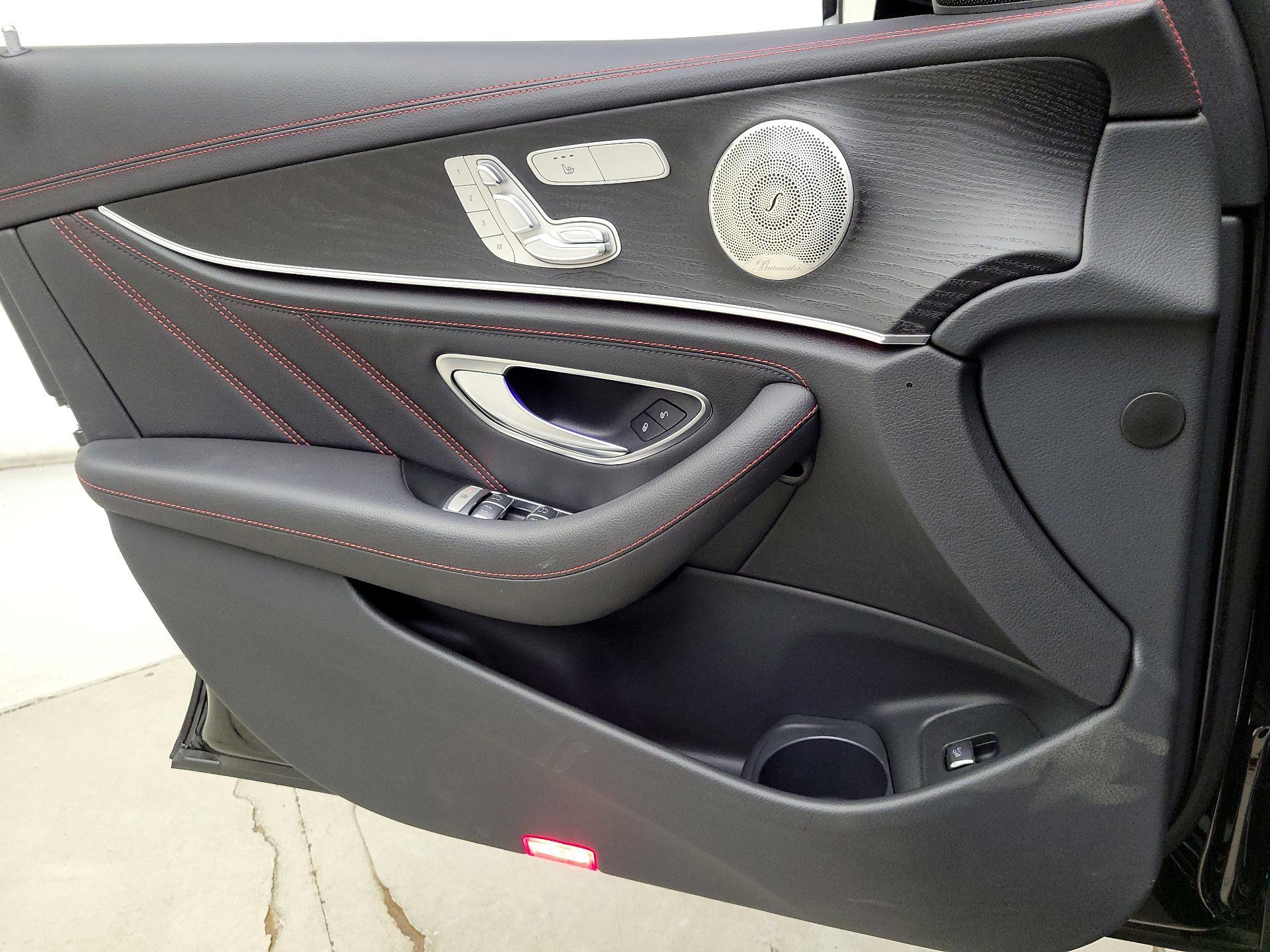 Thumbnail: 2022 Mercedes-Benz E-Class - 12