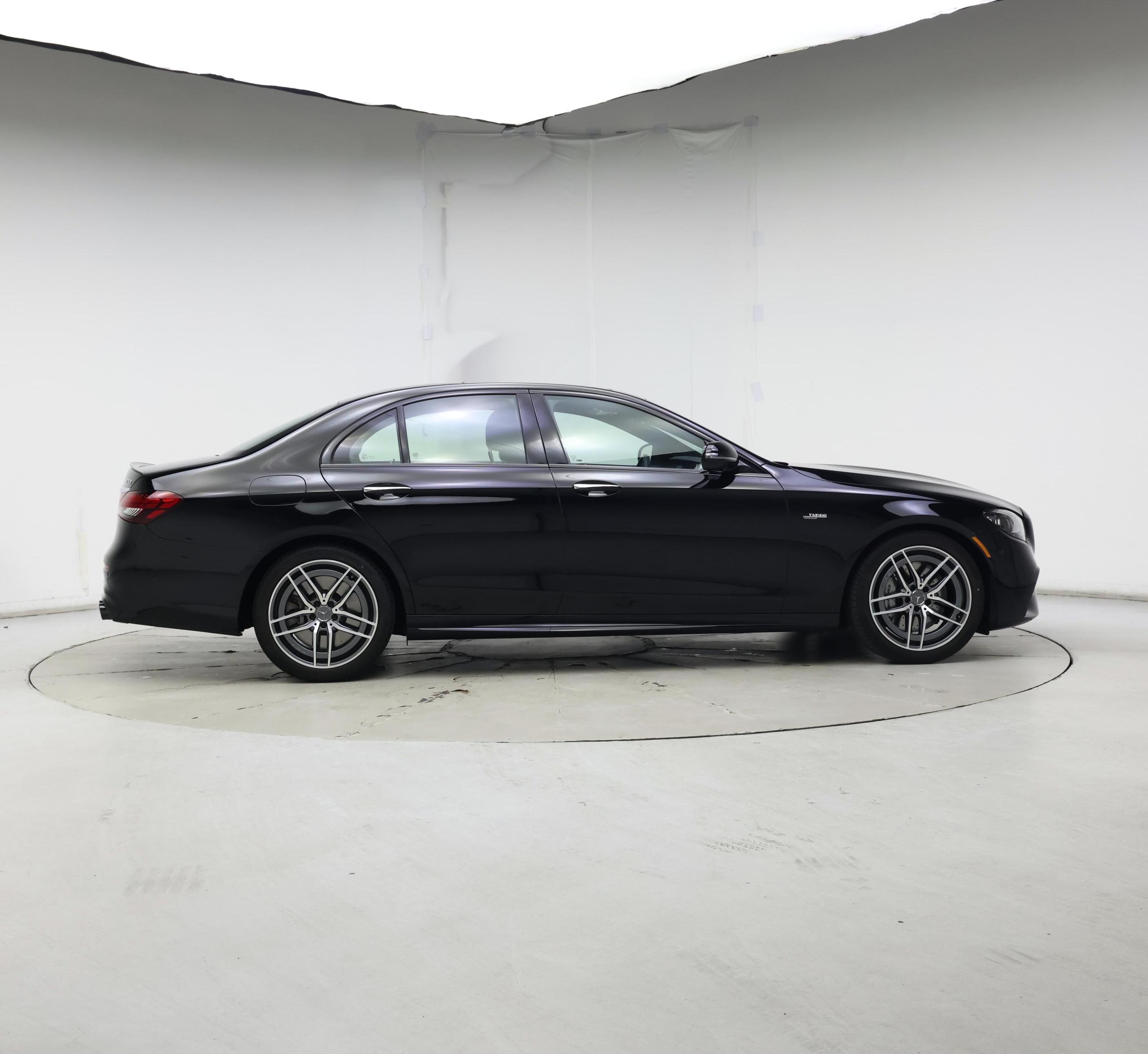 Thumbnail: 2022 Mercedes-Benz E-Class - 7