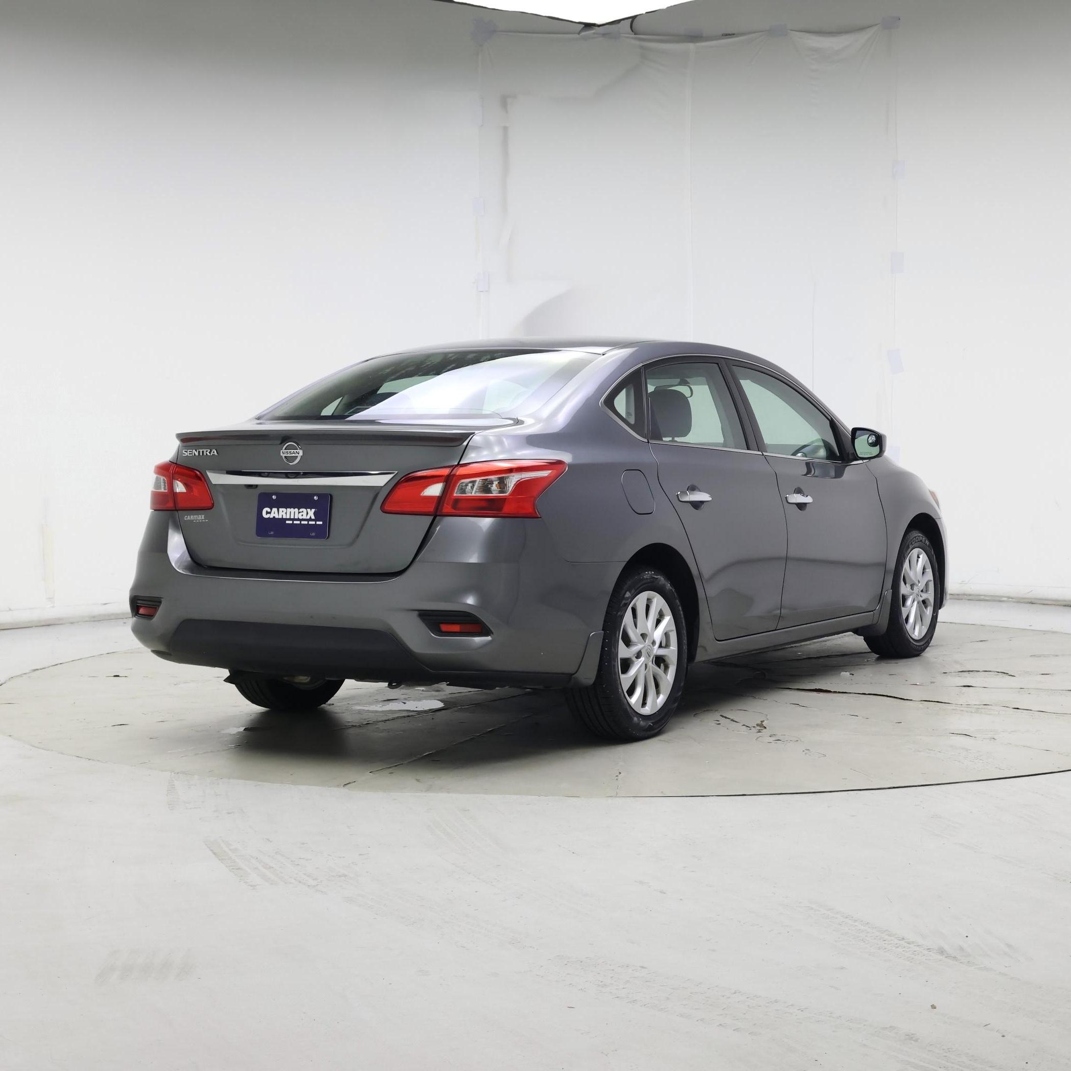Thumbnail: 2019 Nissan Sentra - 8