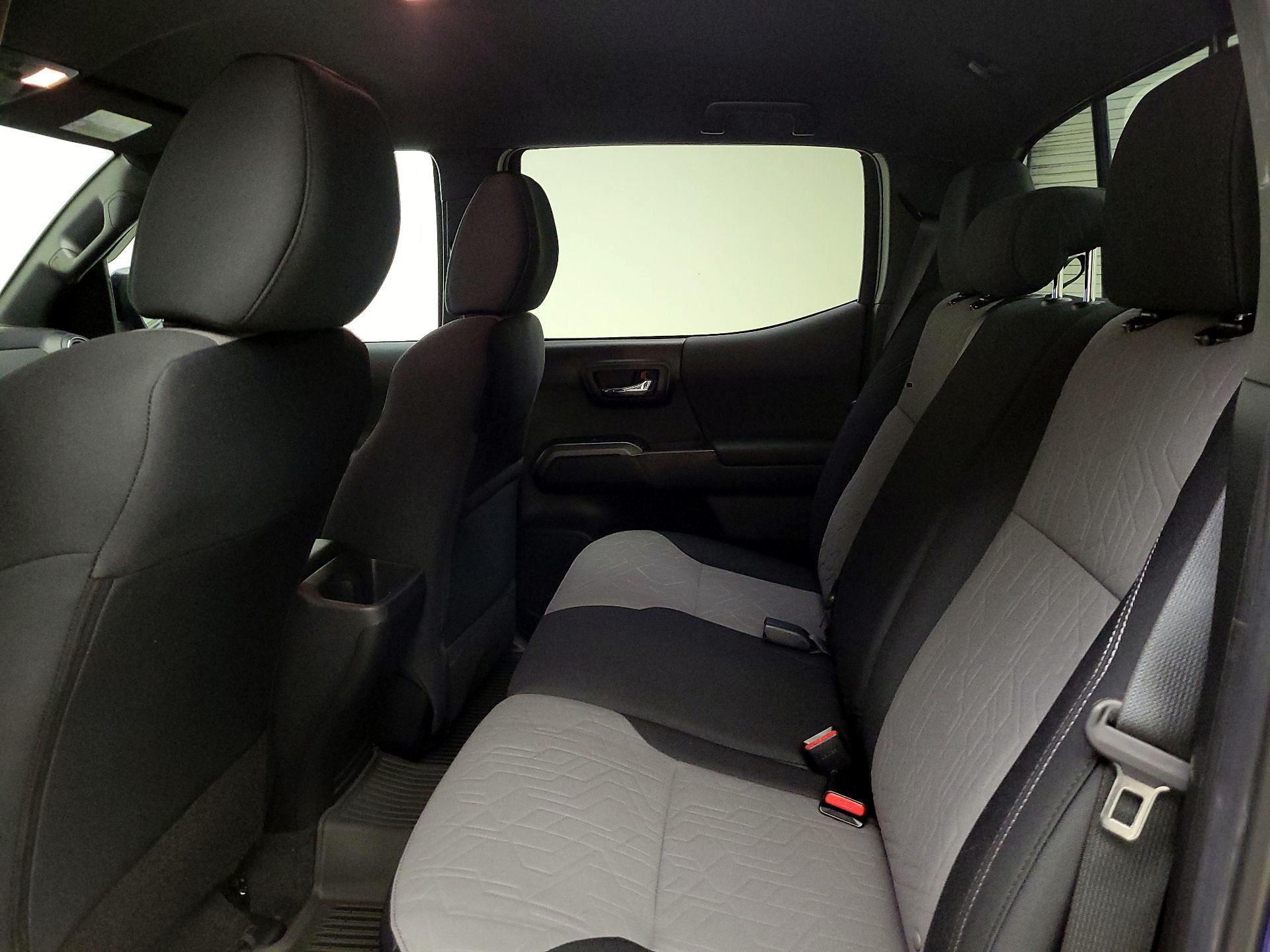 Thumbnail: 2023 Toyota Tacoma - 20