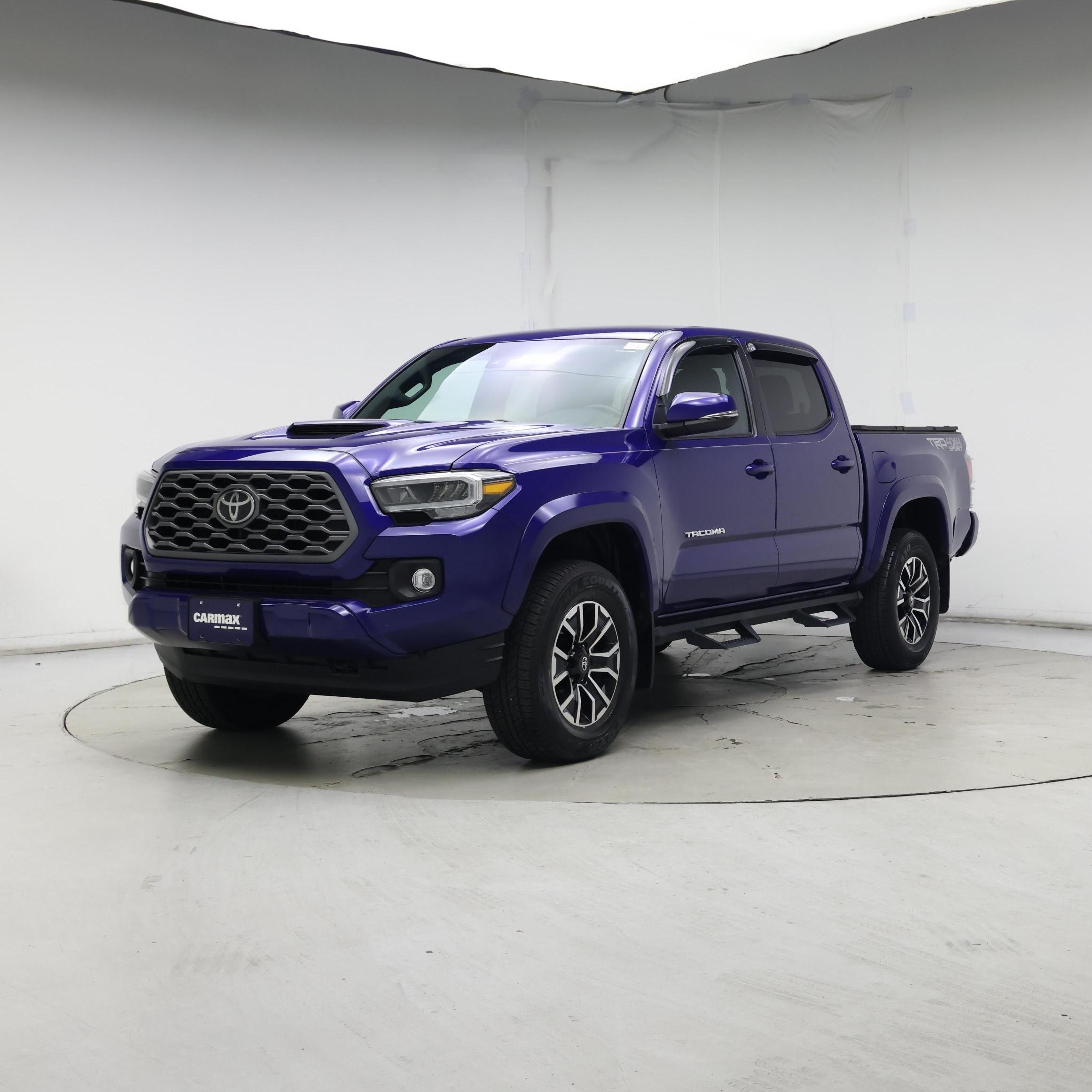 Thumbnail: 2023 Toyota Tacoma - 4