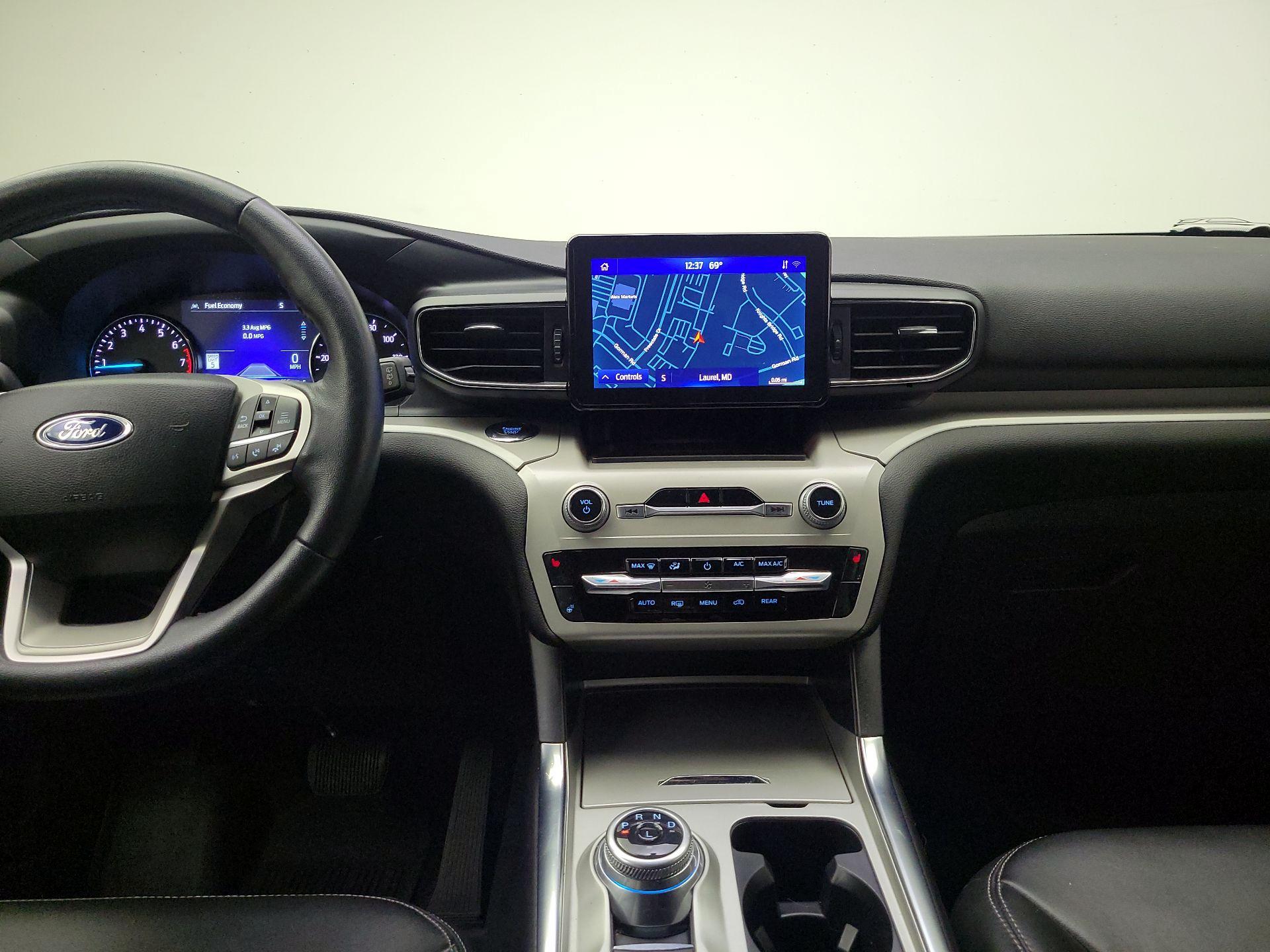 Thumbnail: 2023 Ford Explorer - 9