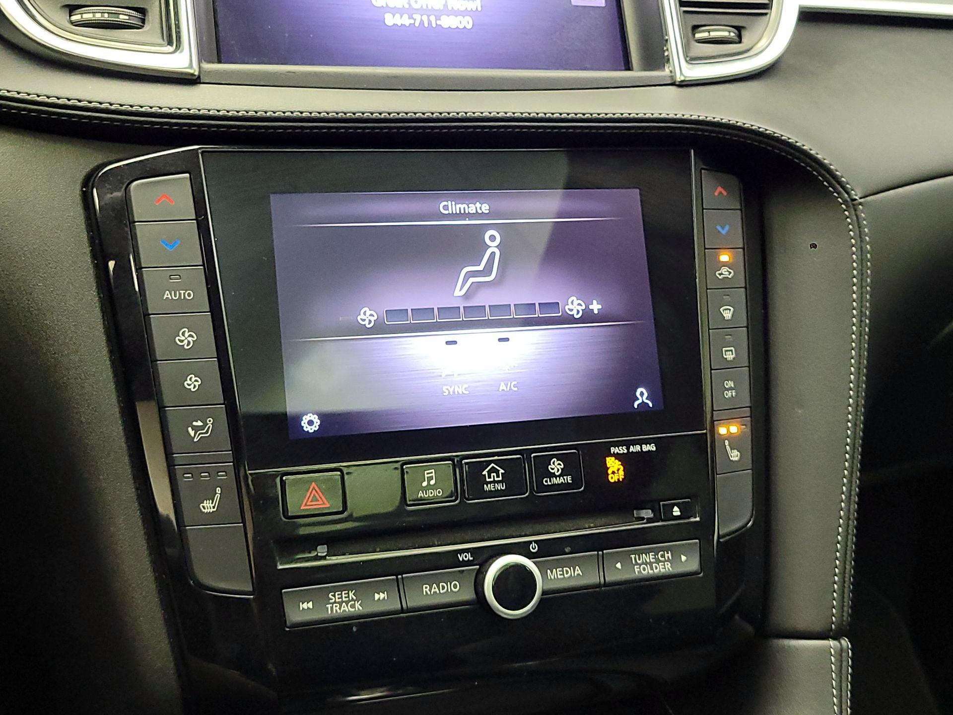 Thumbnail: 2021 INFINITI QX50 - 16