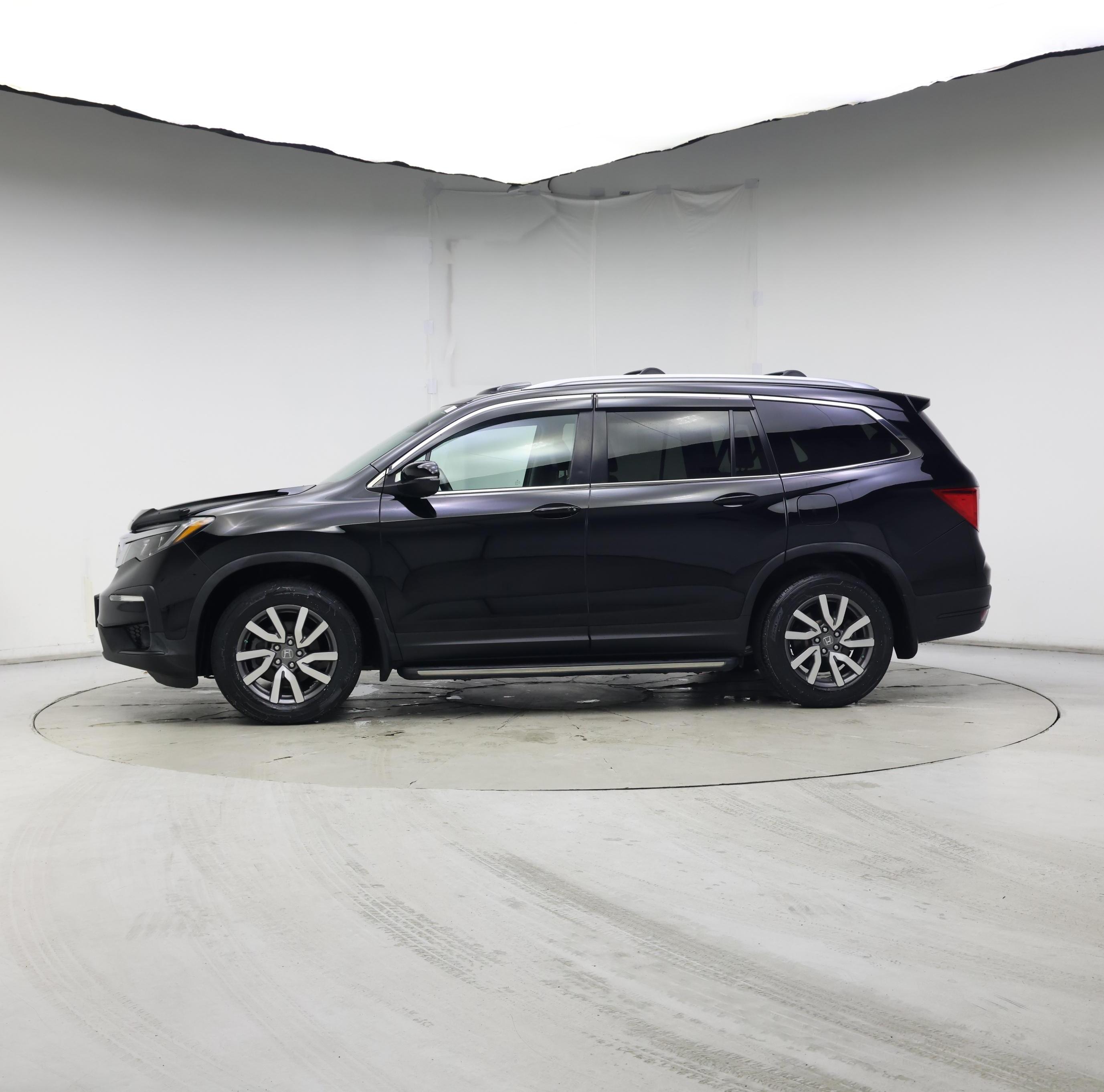 Thumbnail: 2020 Honda Pilot - 3