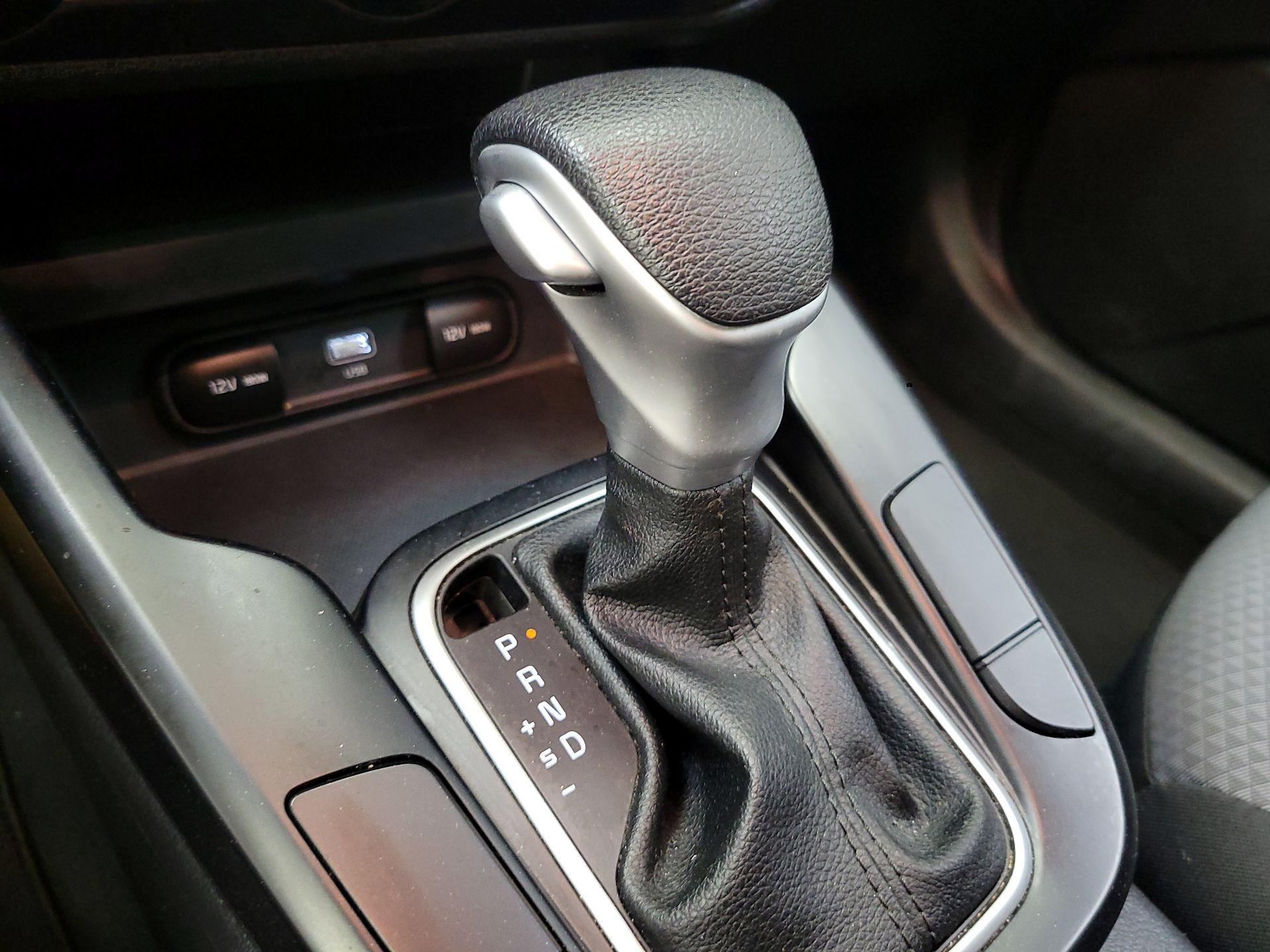 Thumbnail: 2023 Kia Soul - 17