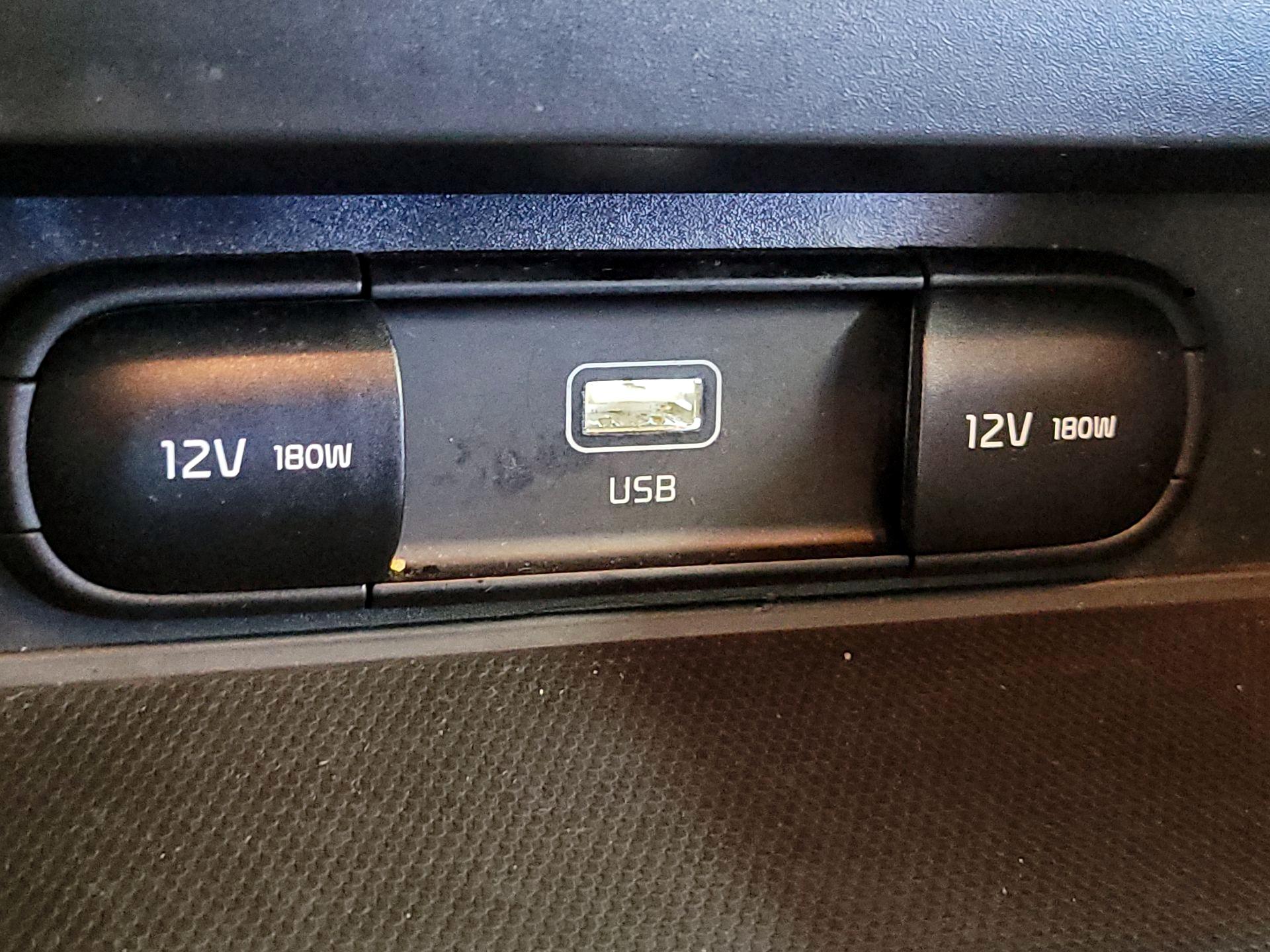 Thumbnail: 2023 Kia Soul - 18