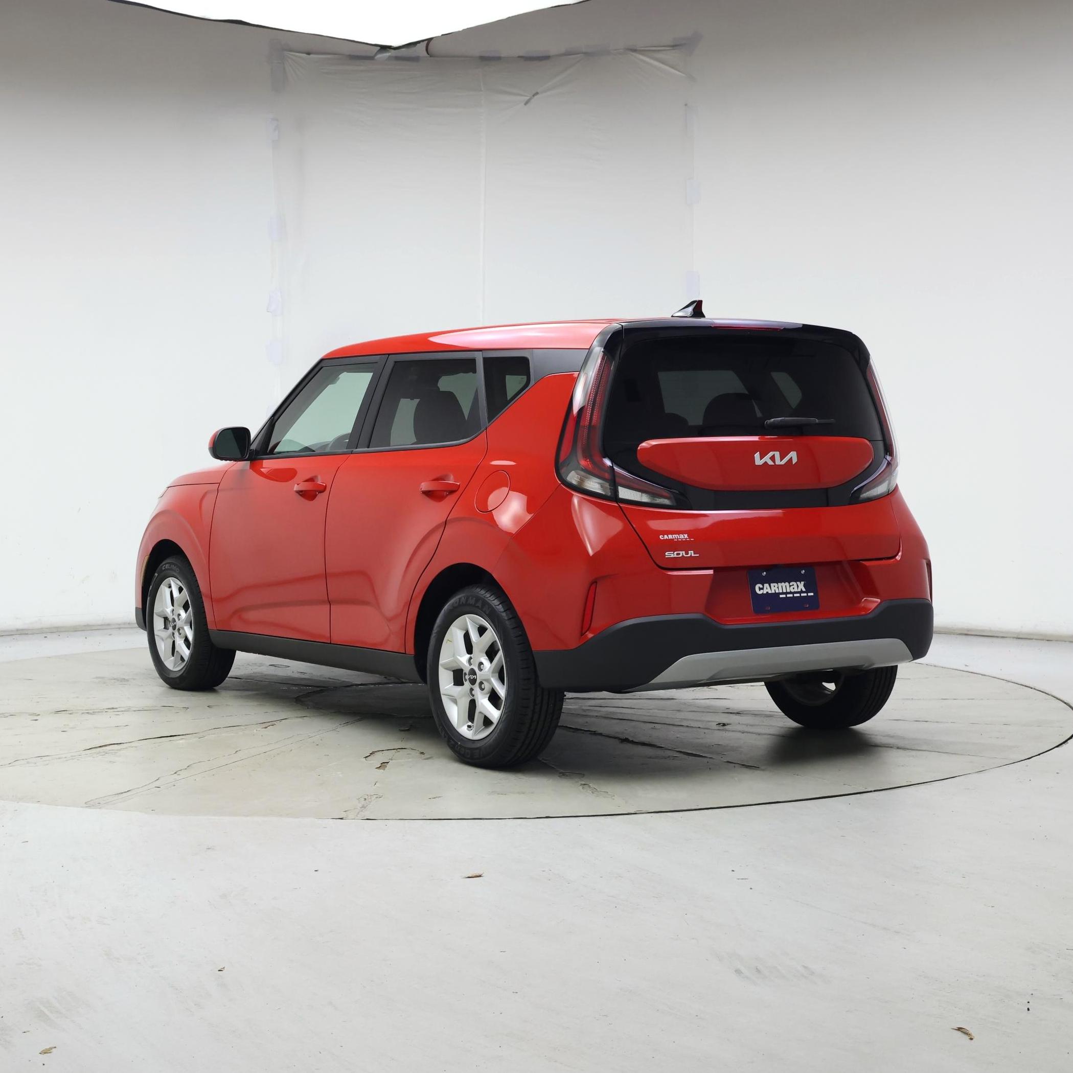 Thumbnail: 2023 Kia Soul - 2