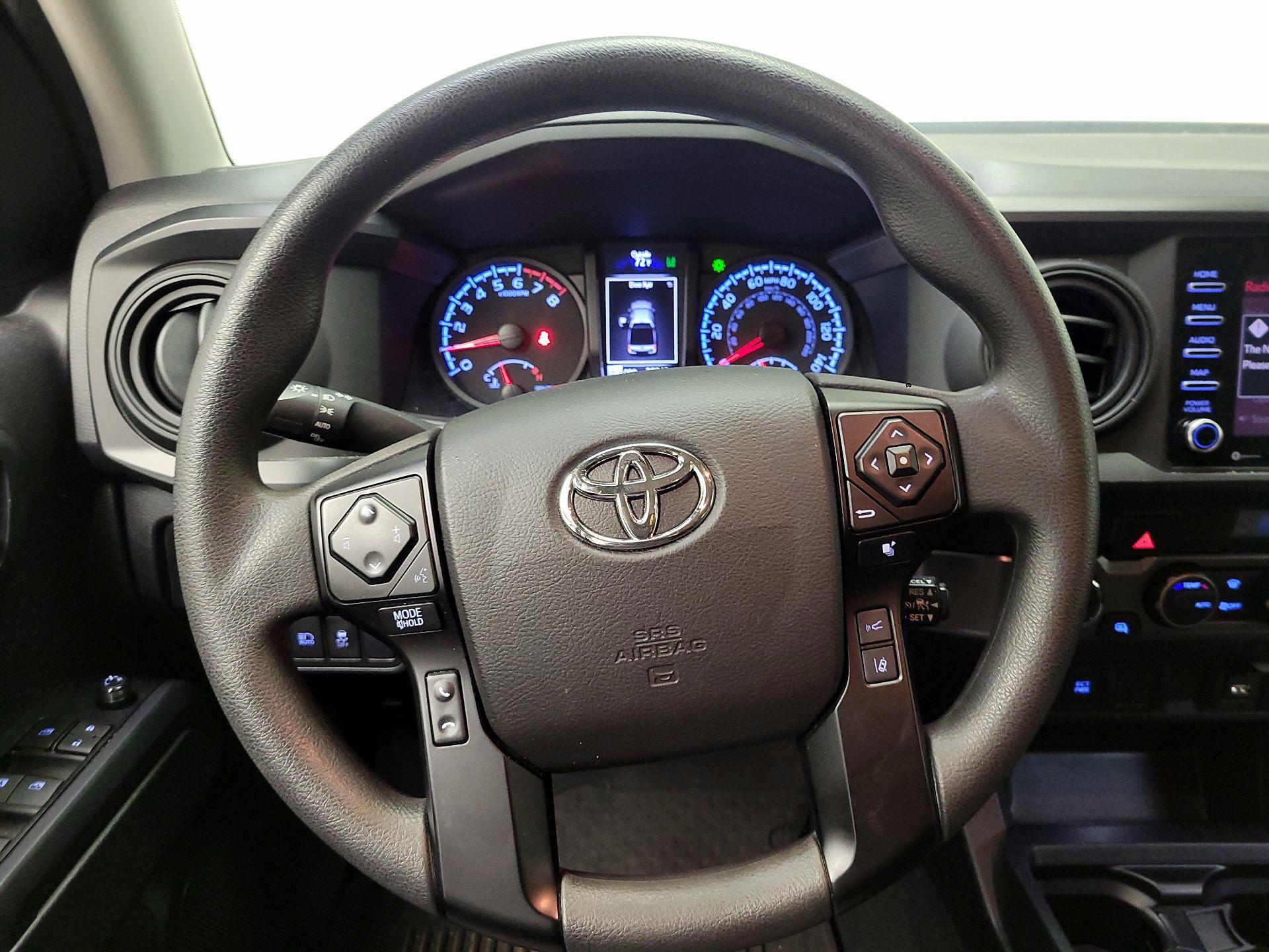 Thumbnail: 2022 Toyota Tacoma - 10