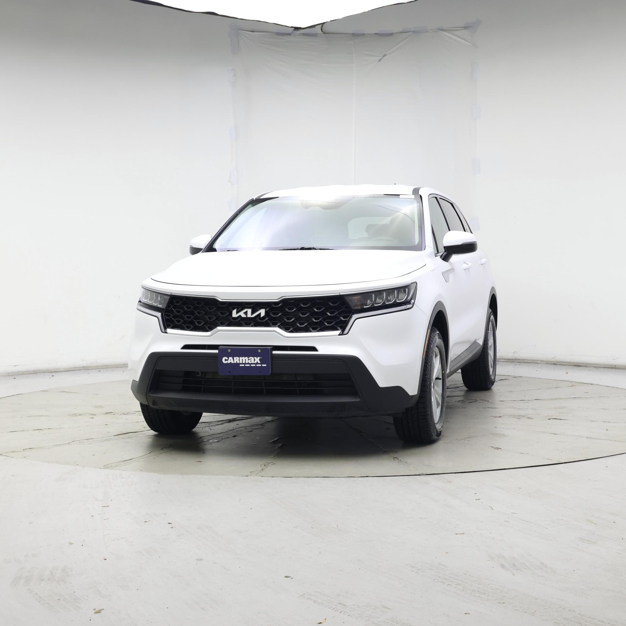 Thumbnail: 2023 Kia Sorento - 4