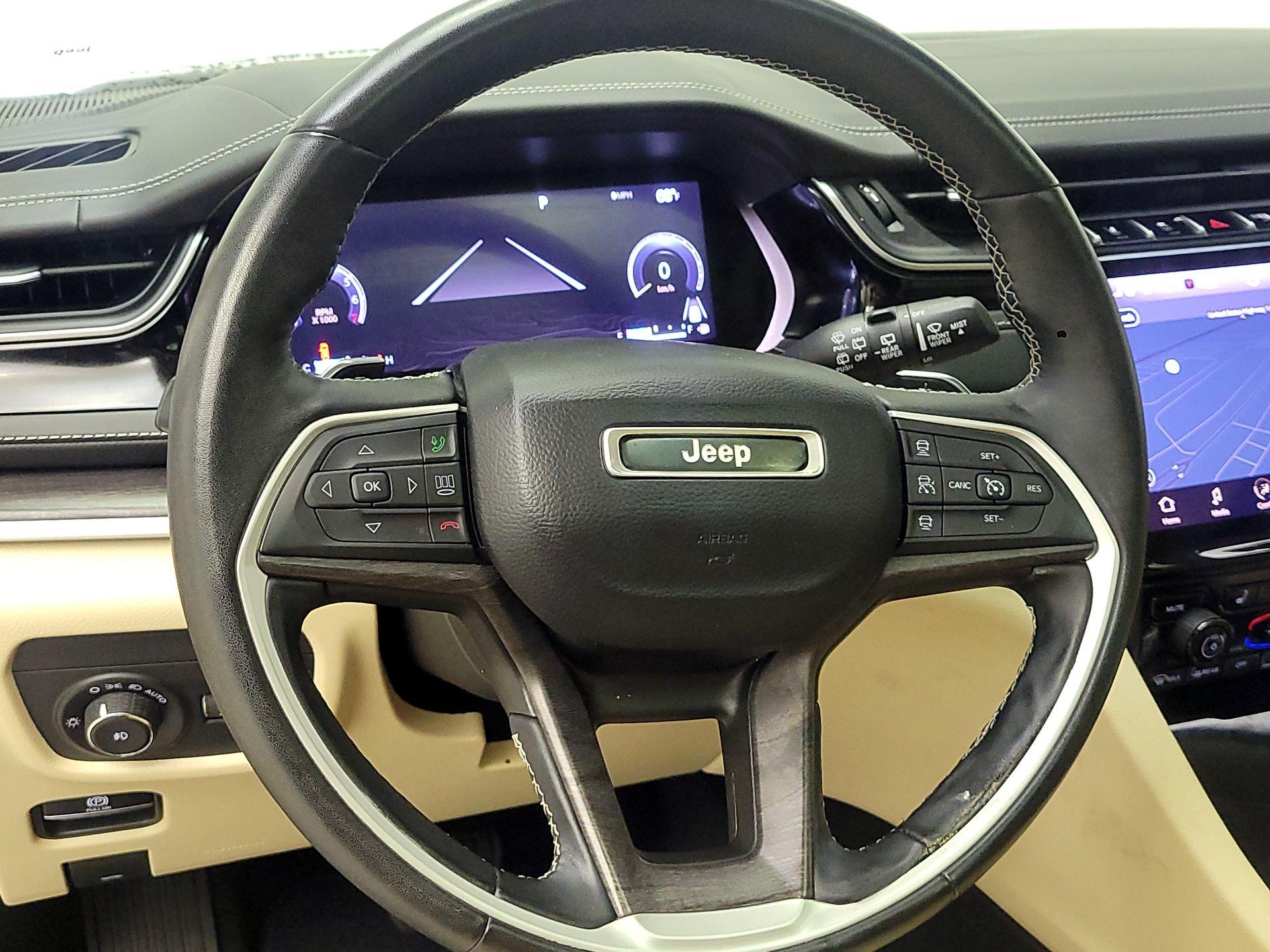 Thumbnail: 2022 Jeep Grand Cherokee L - 10