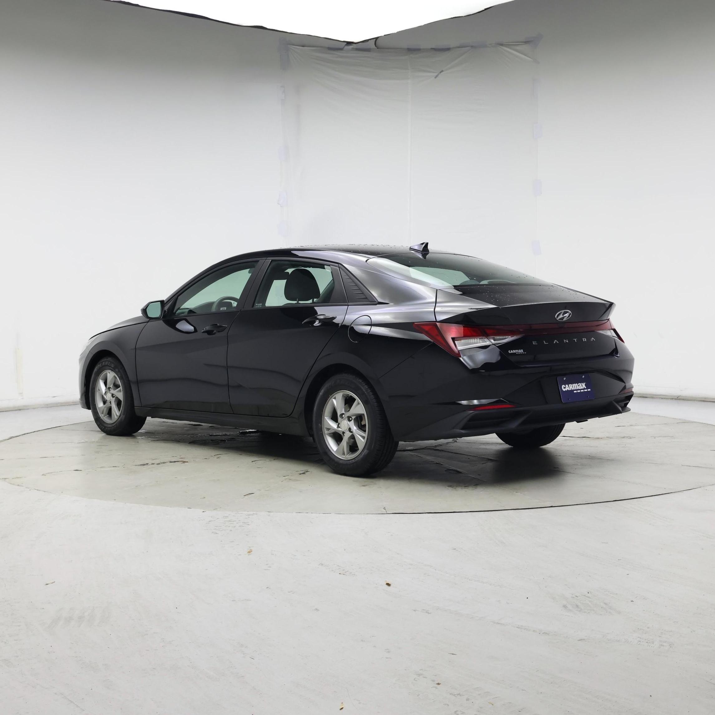 Thumbnail: 2021 Hyundai Elantra - 2