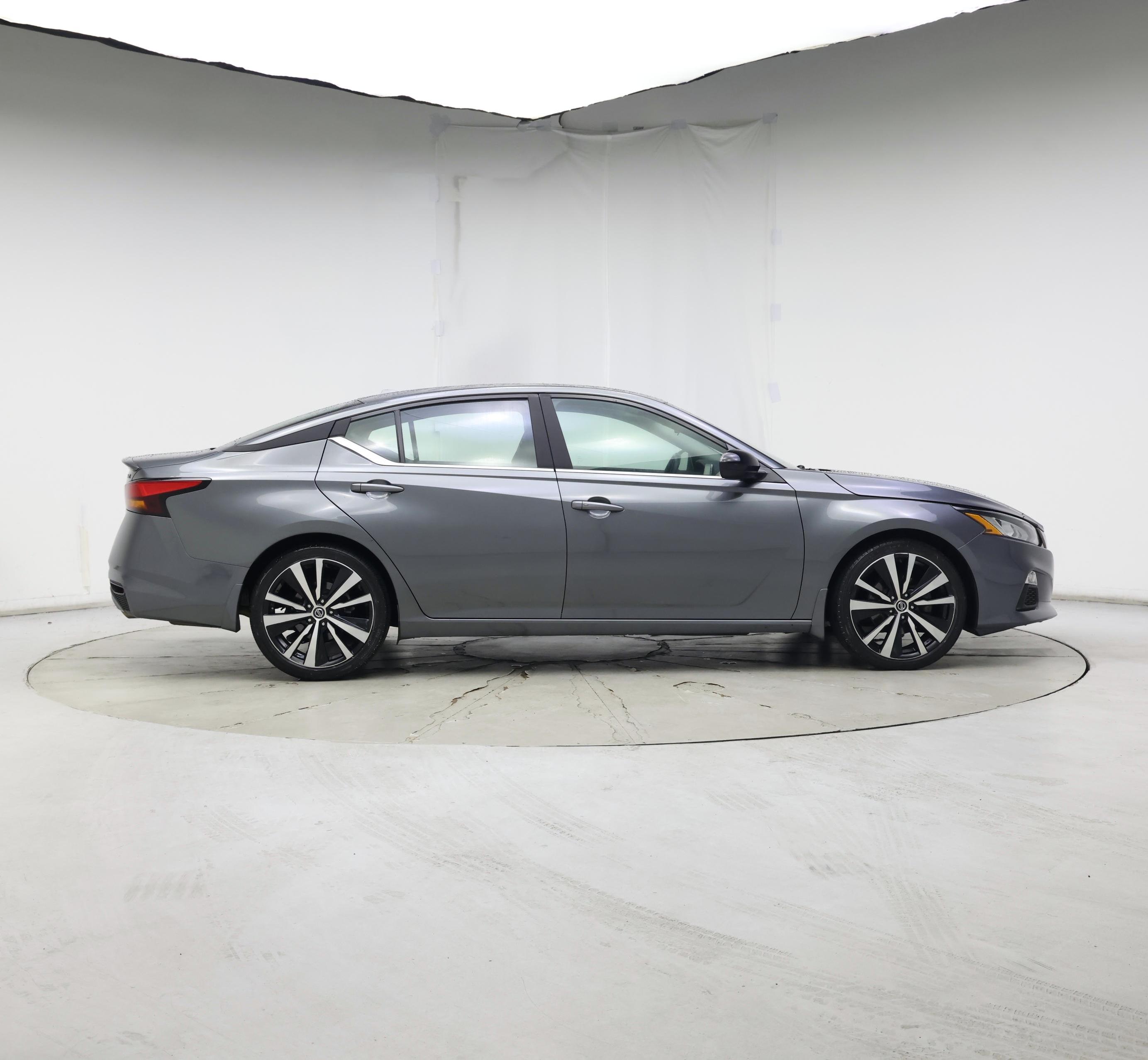 Thumbnail: 2019 Nissan Altima - 7