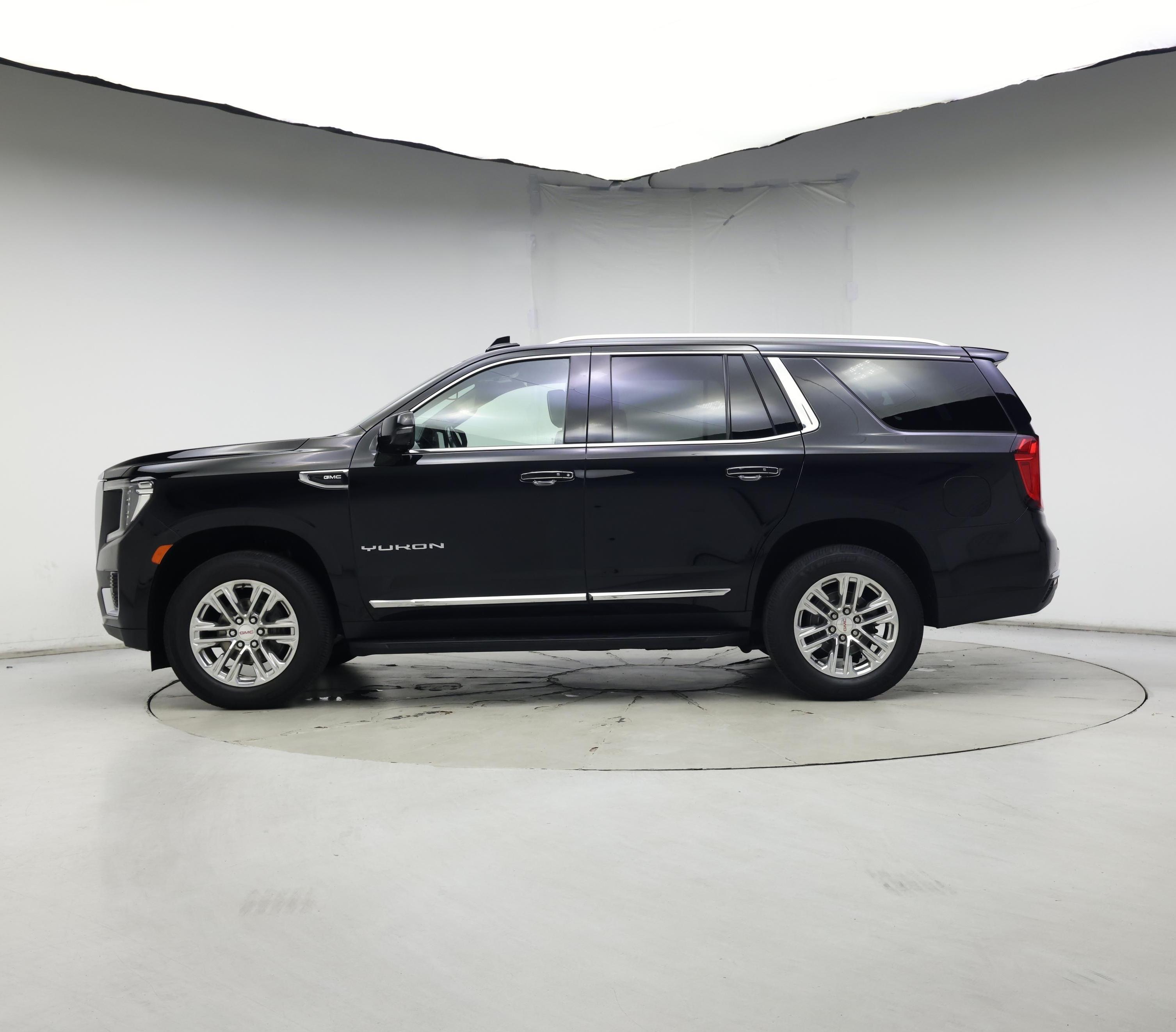Thumbnail: 2021 GMC Yukon - 3