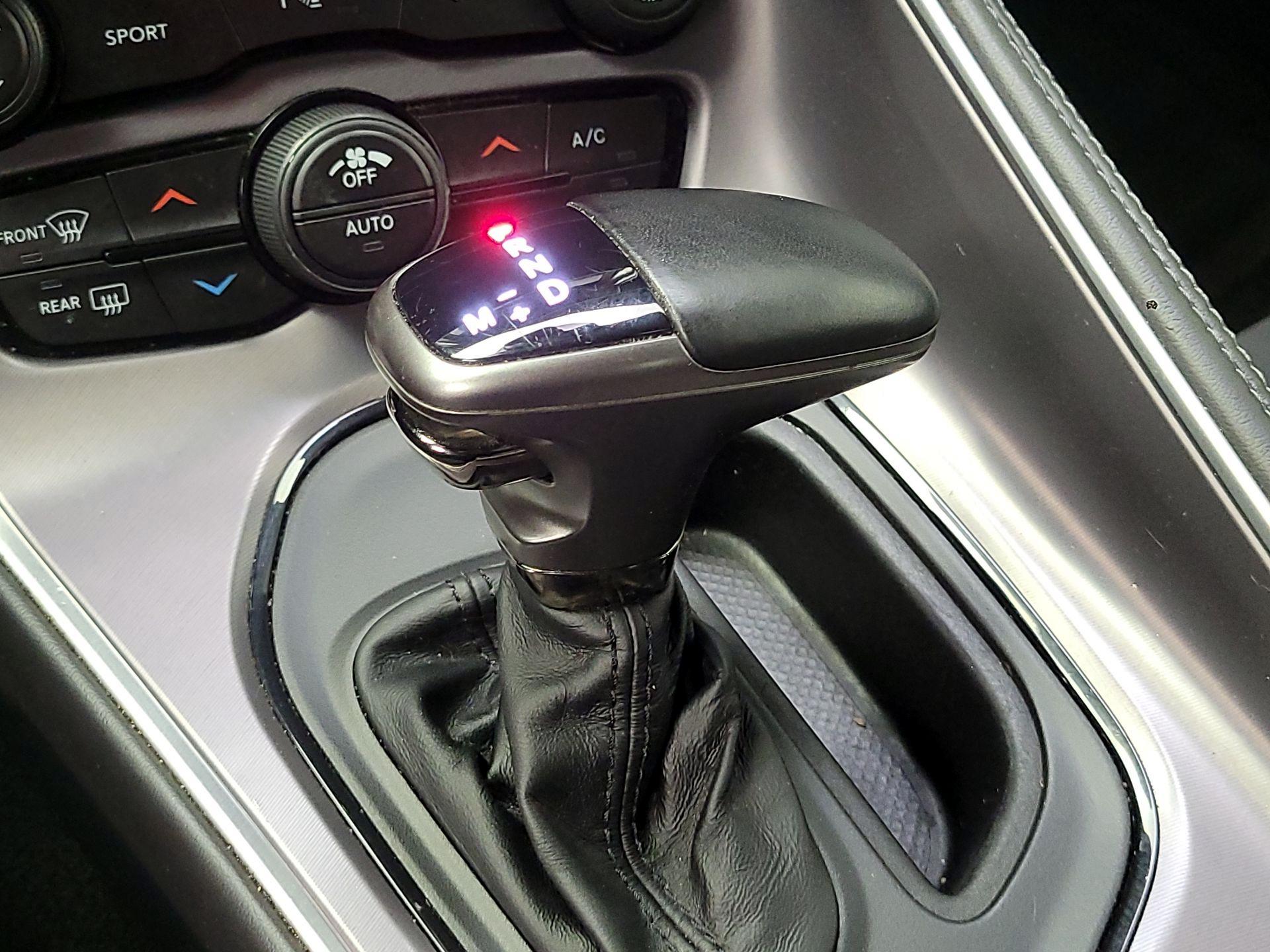 Thumbnail: 2019 Dodge Challenger - 17