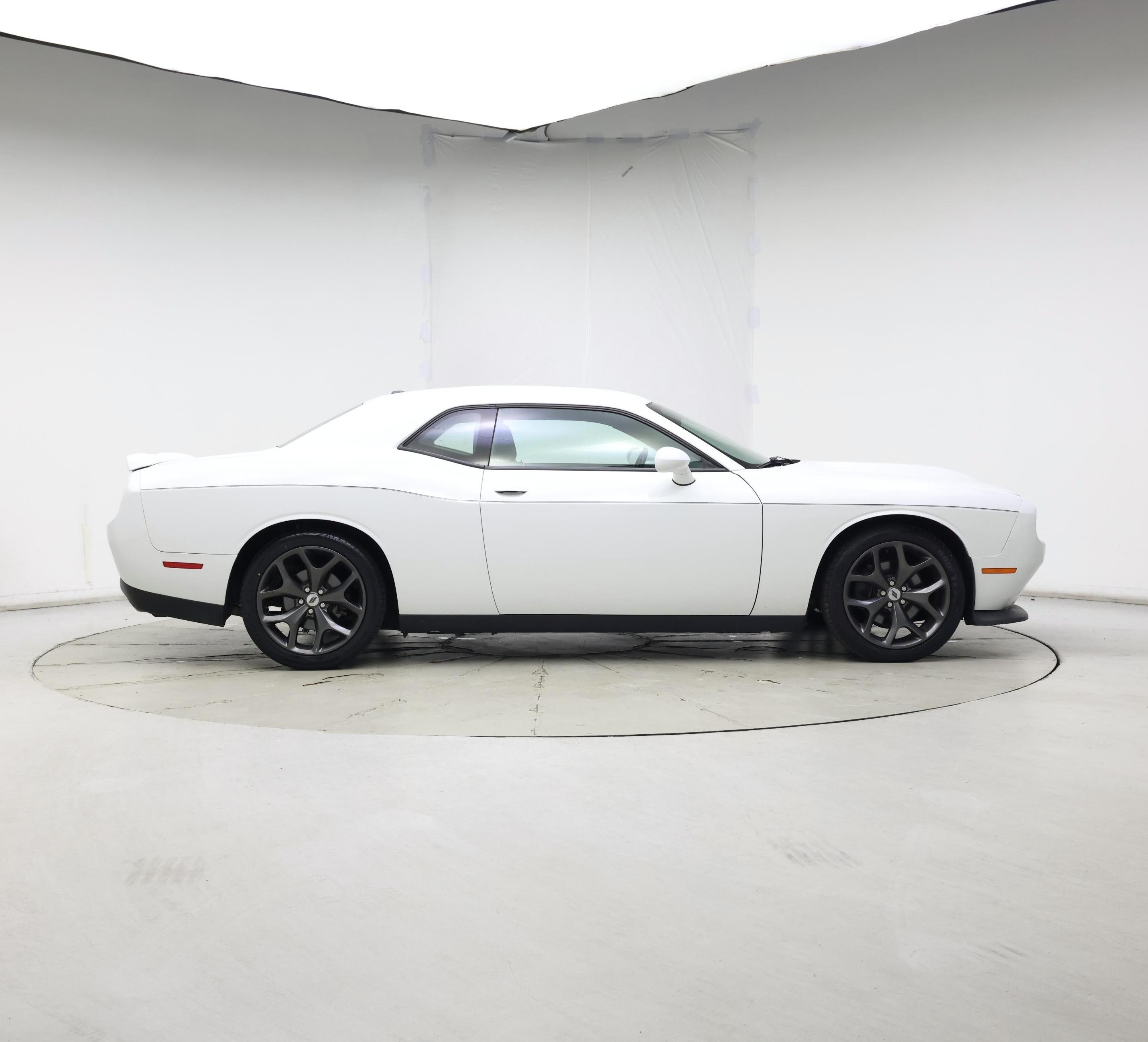 Thumbnail: 2019 Dodge Challenger - 7