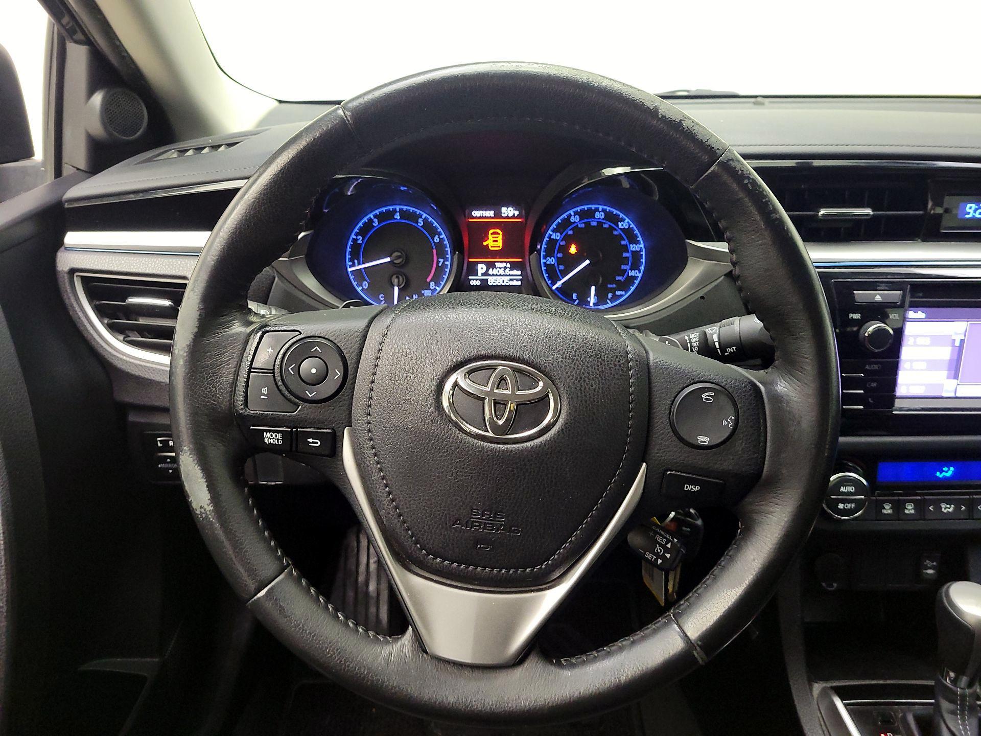 Thumbnail: 2016 Toyota Corolla - 10