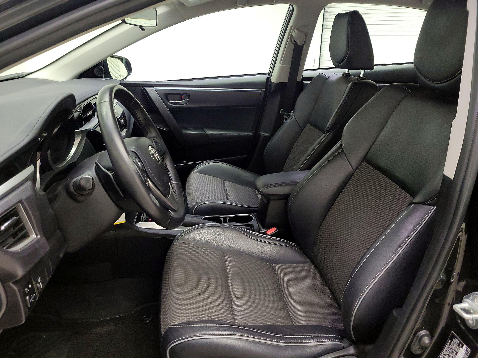 Thumbnail: 2016 Toyota Corolla - 11