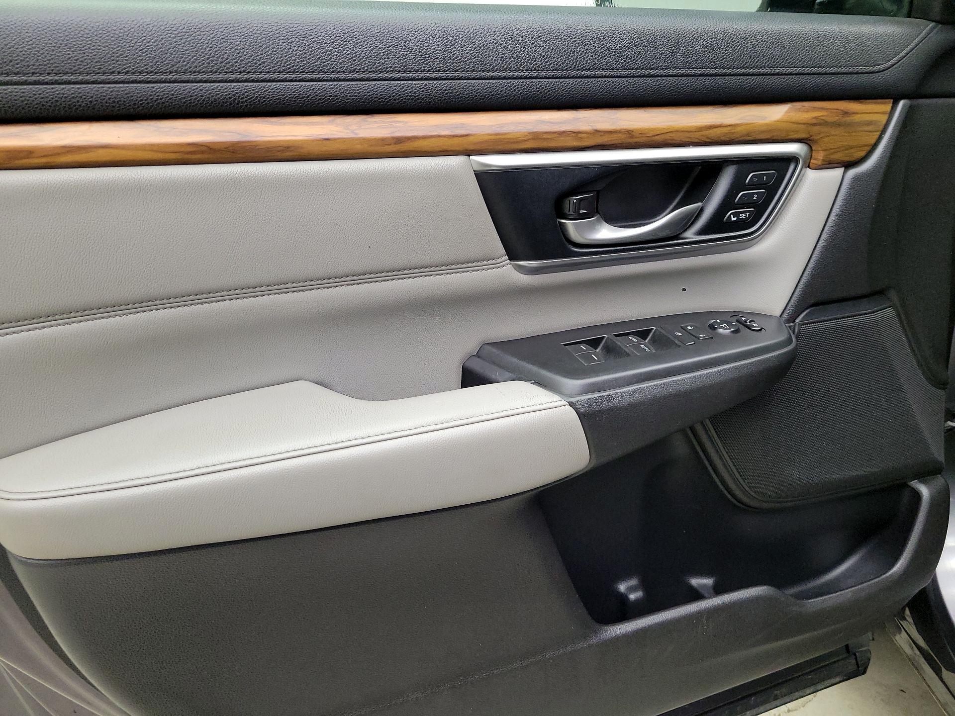 Thumbnail: 2019 Honda CR-V - 12