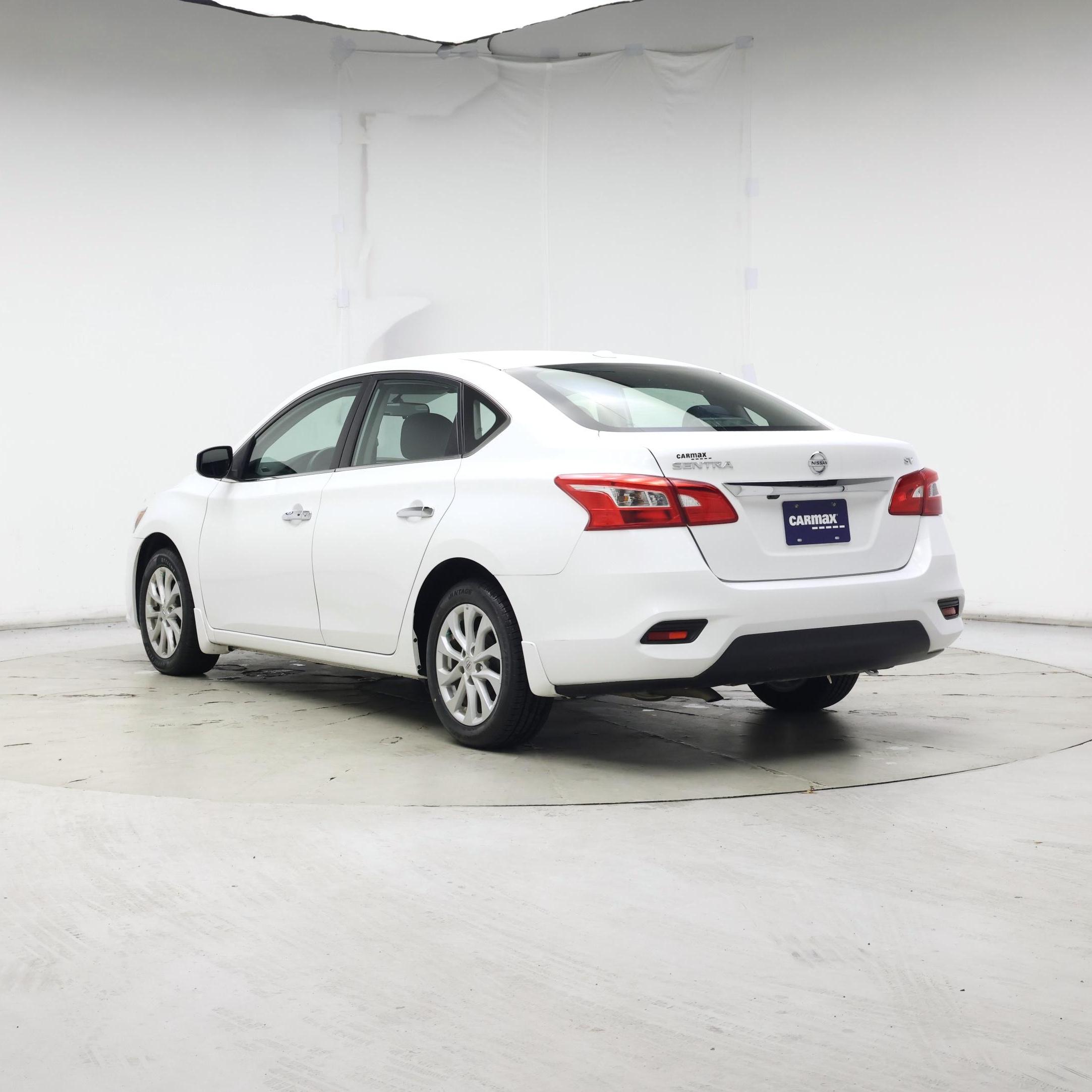 Thumbnail: 2019 Nissan Sentra - 2