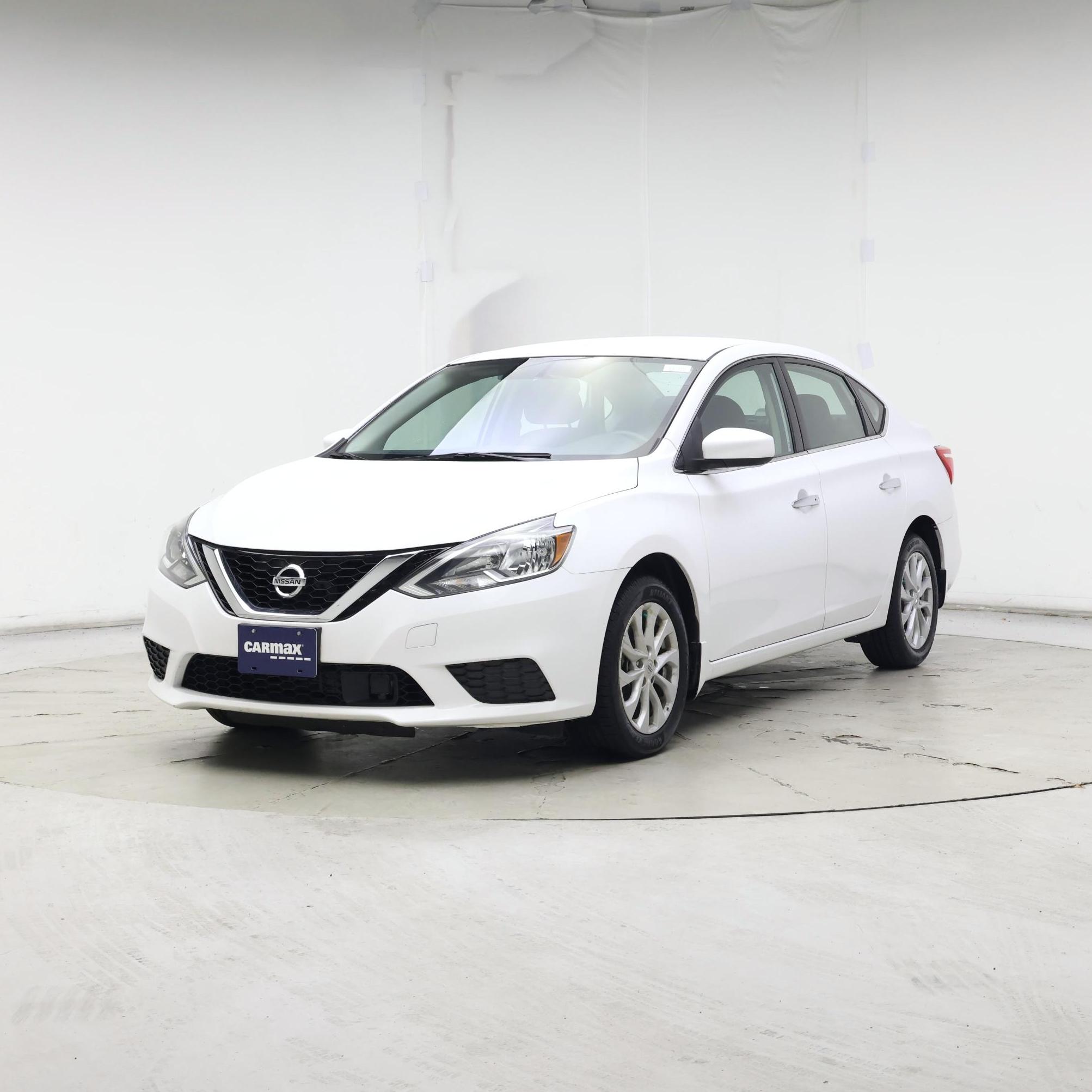 Thumbnail: 2019 Nissan Sentra - 4