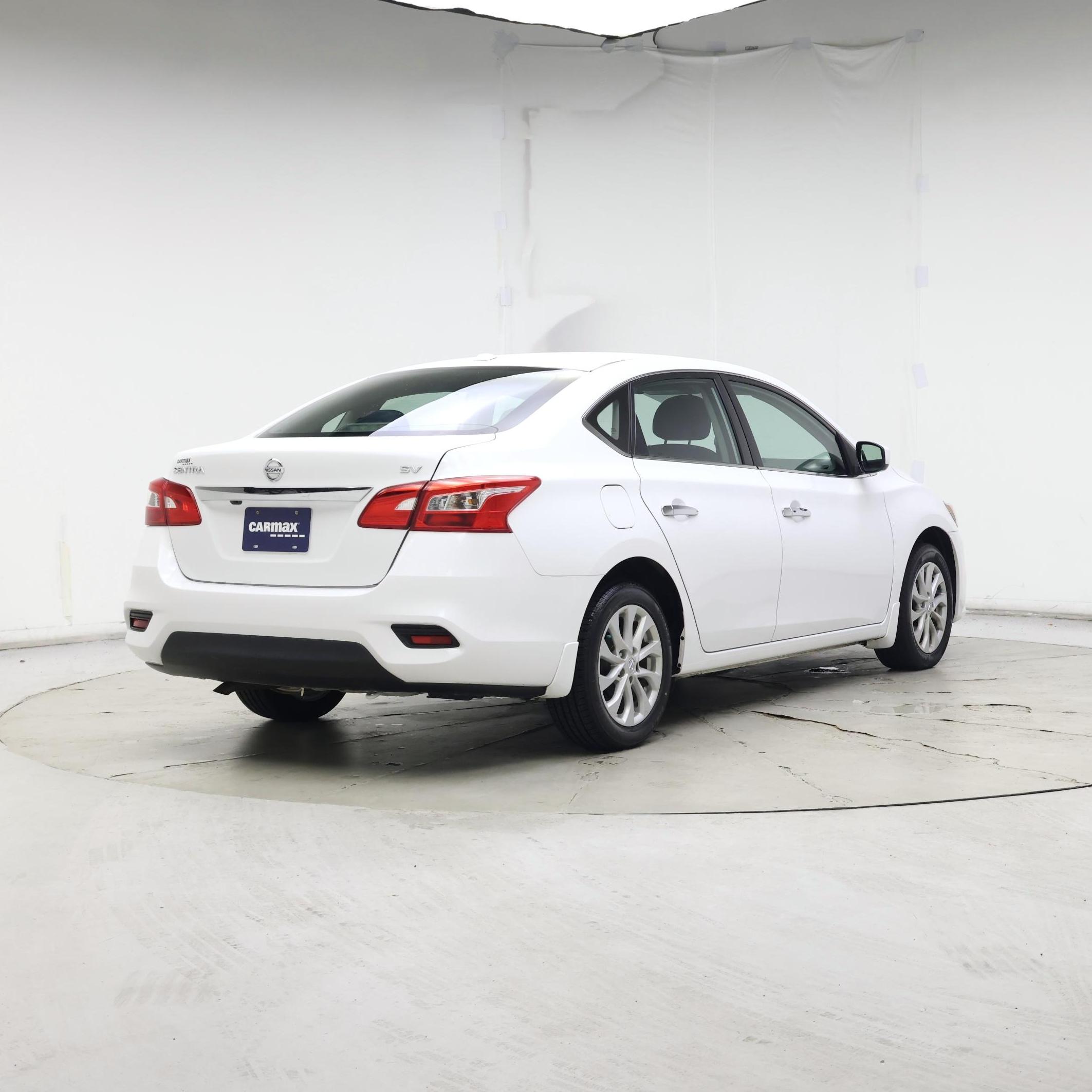 Thumbnail: 2019 Nissan Sentra - 8