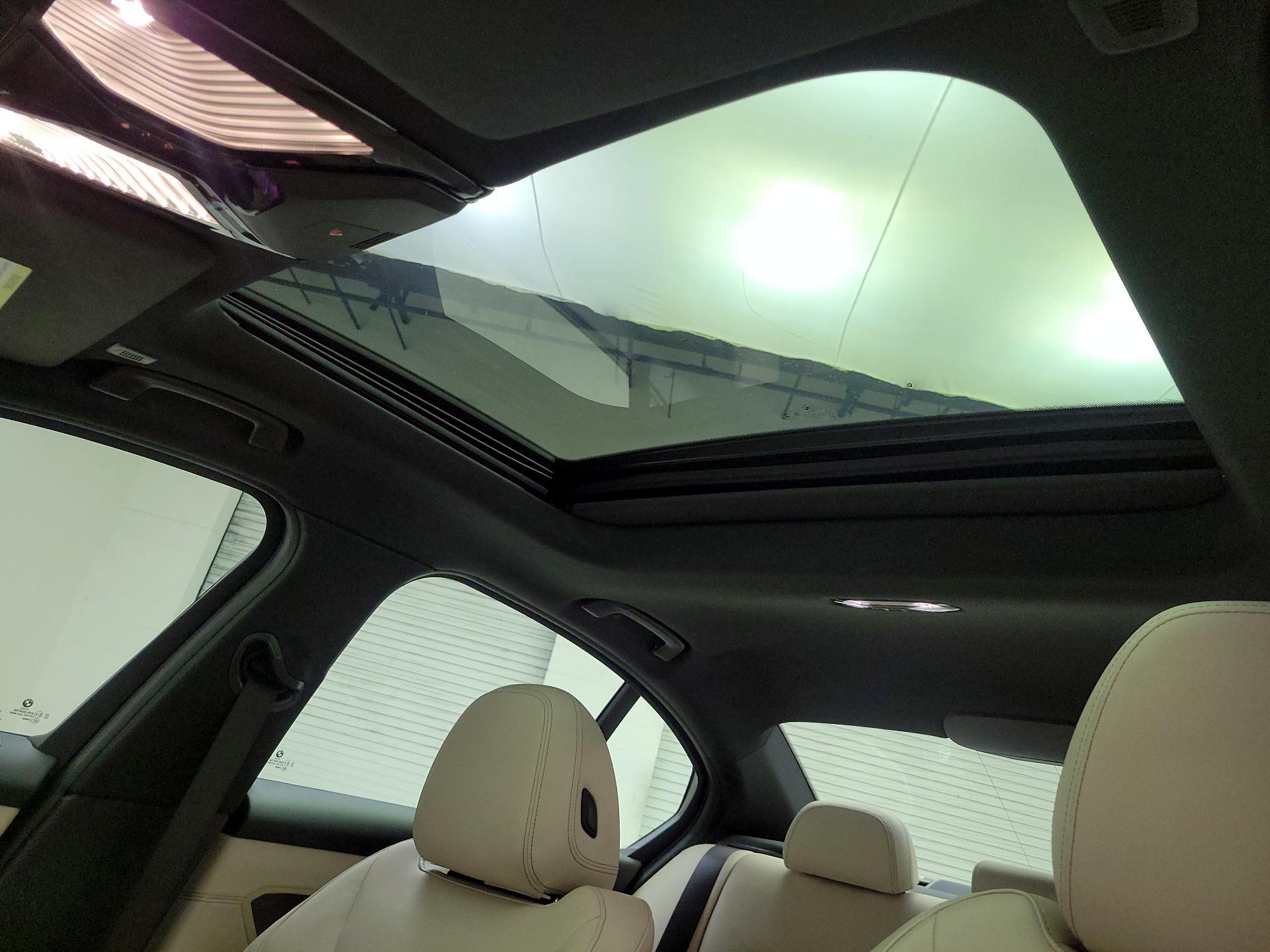 Thumbnail: 2021 BMW 3 Series - 20