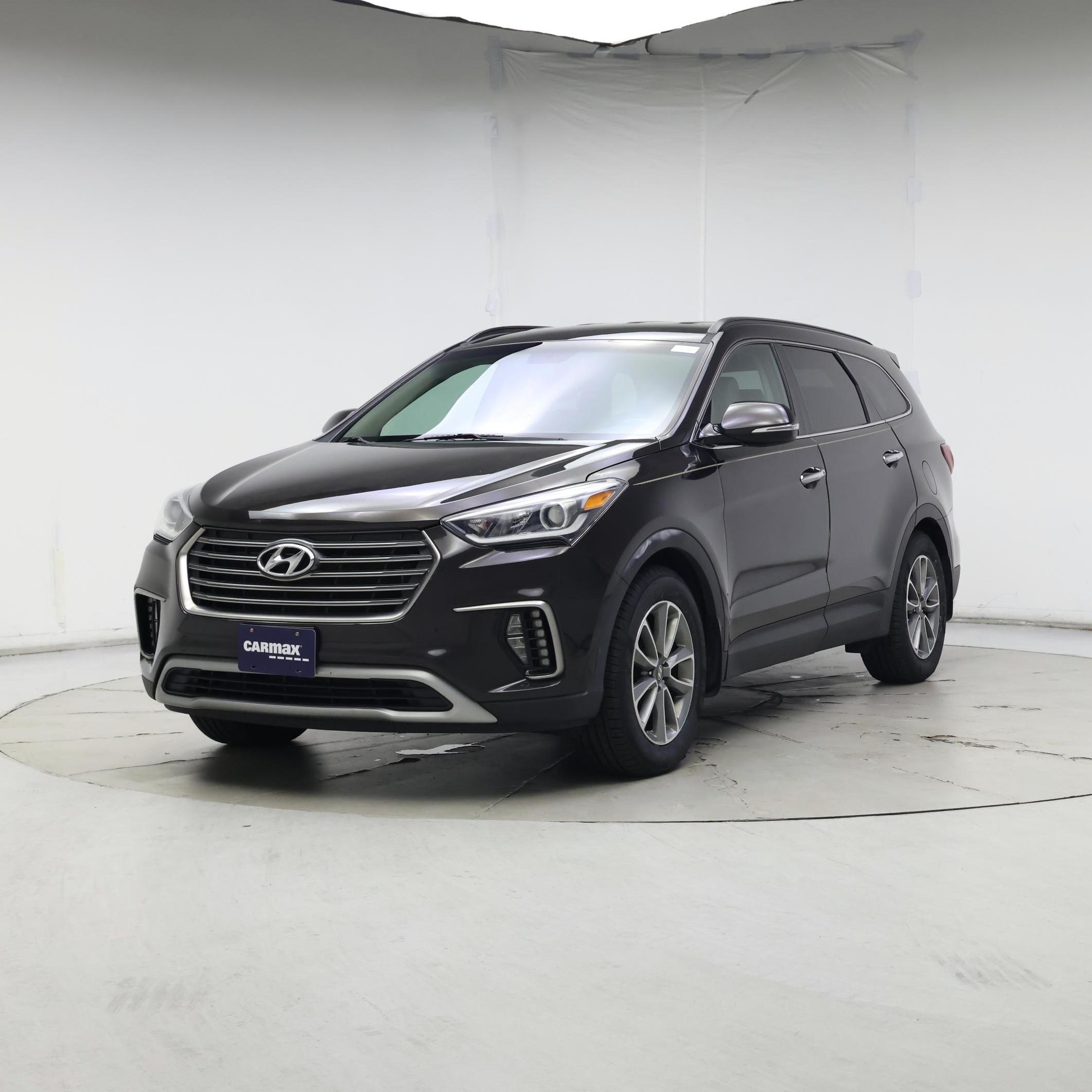 Thumbnail: 2017 Hyundai Santa Fe - 4