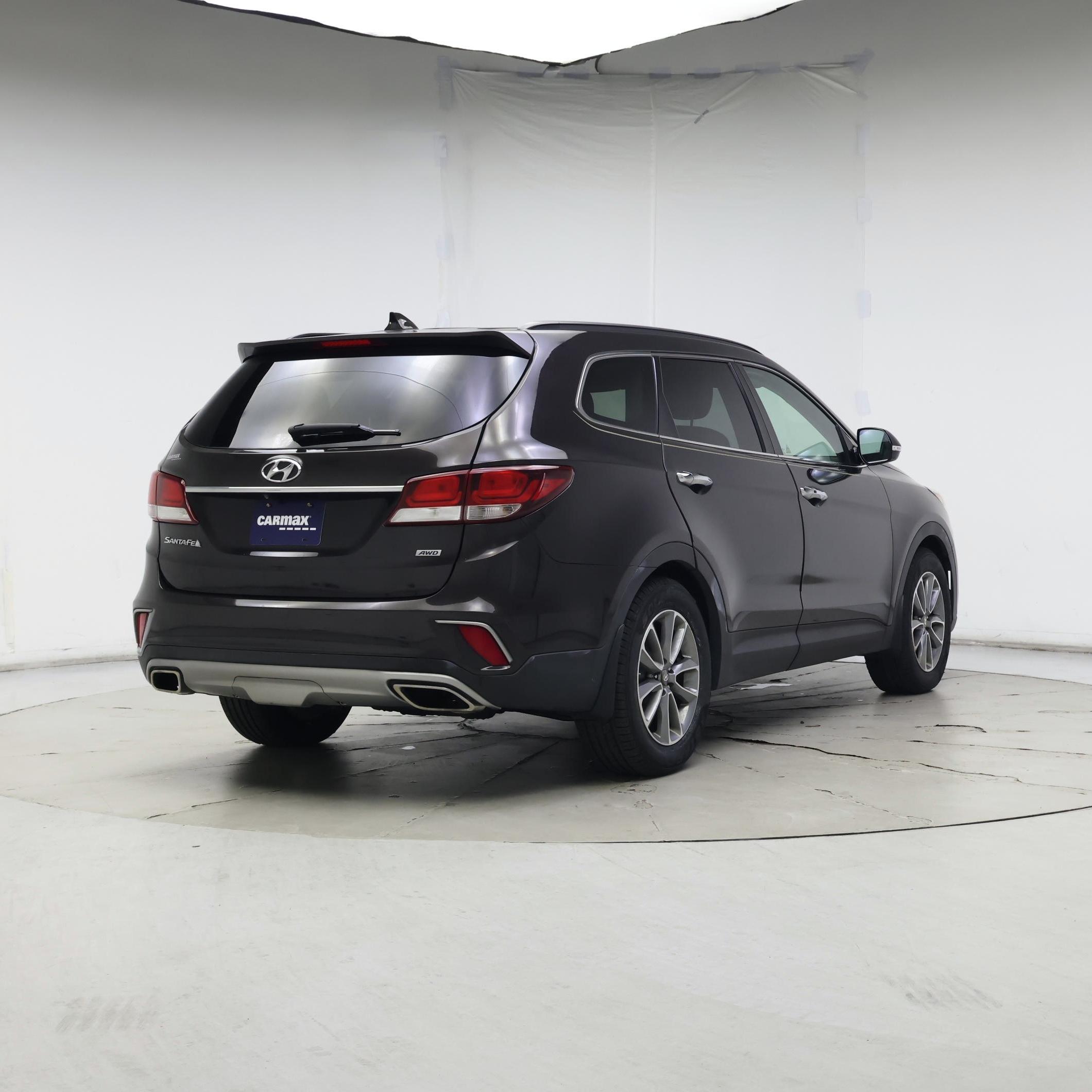 Thumbnail: 2017 Hyundai Santa Fe - 8