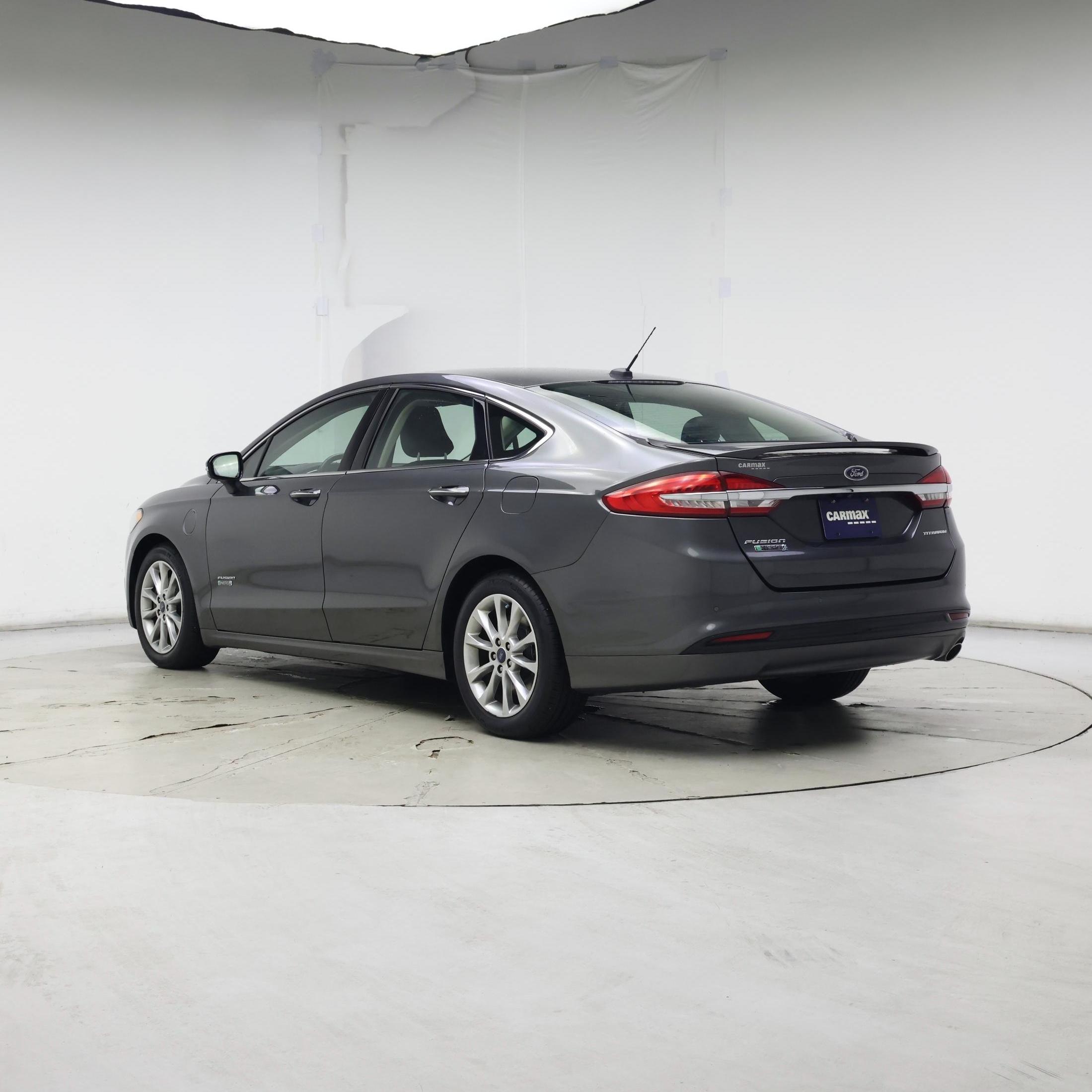 Thumbnail: 2017 Ford Fusion - 2