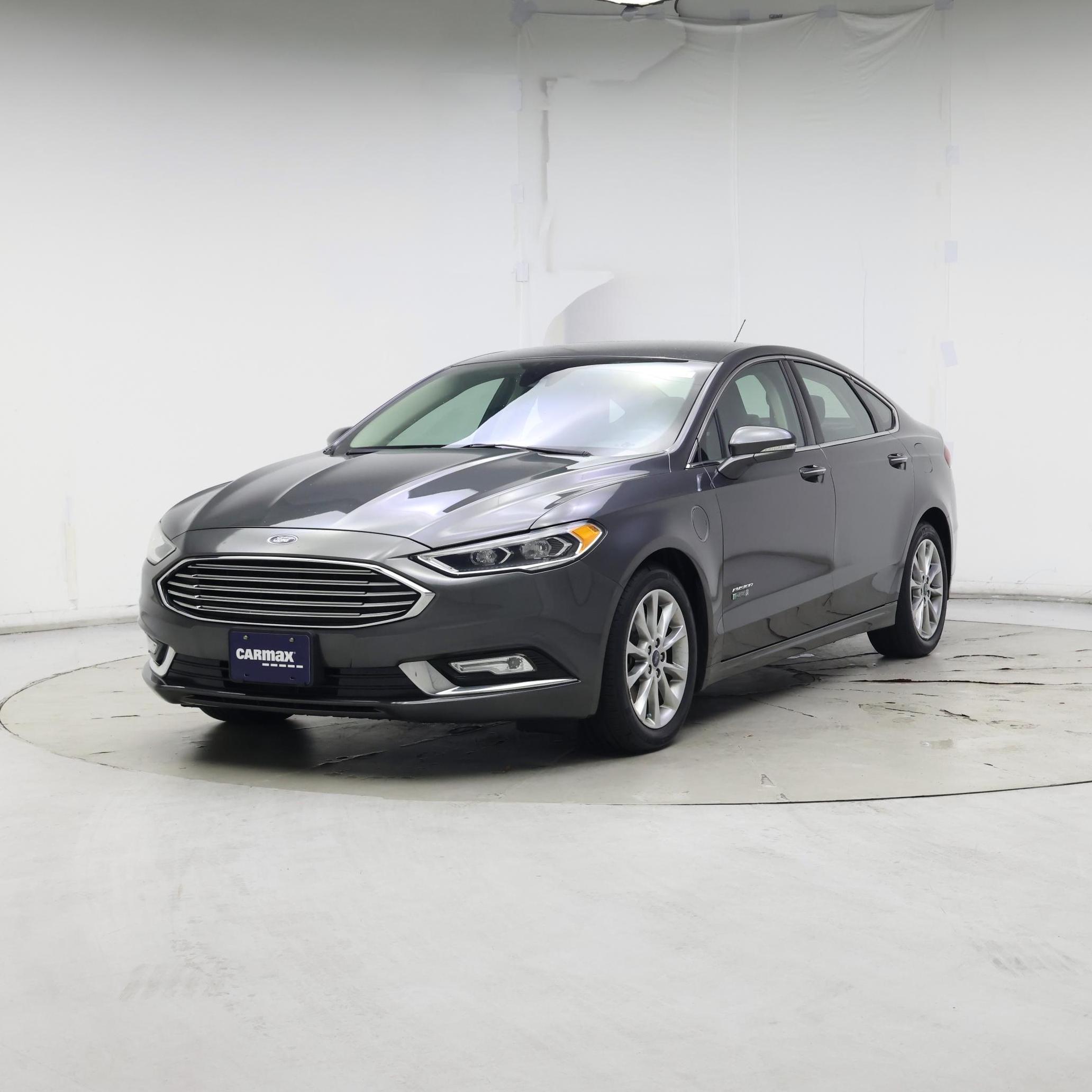 Thumbnail: 2017 Ford Fusion - 4