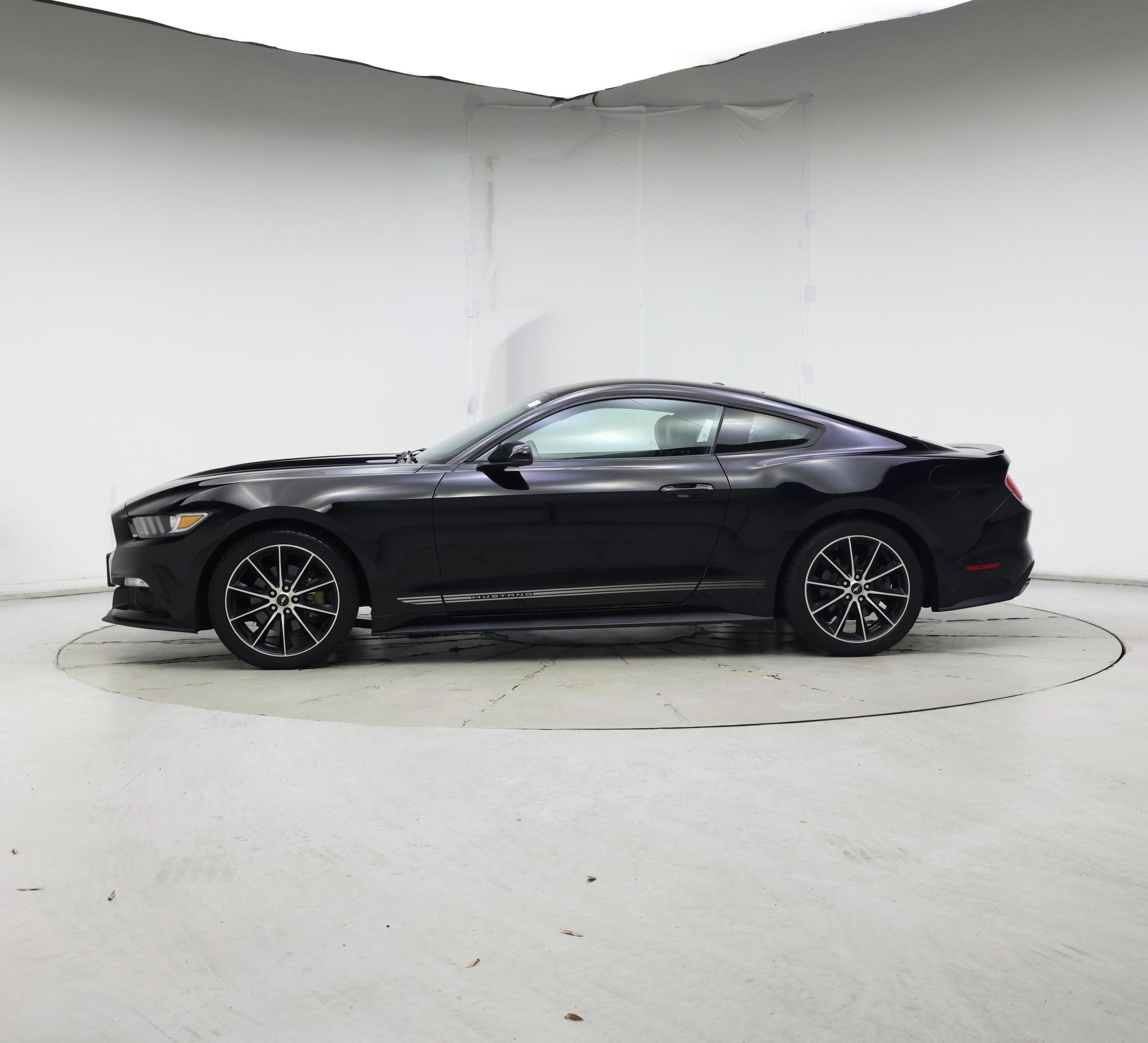 Thumbnail: 2017 Ford Mustang - 3