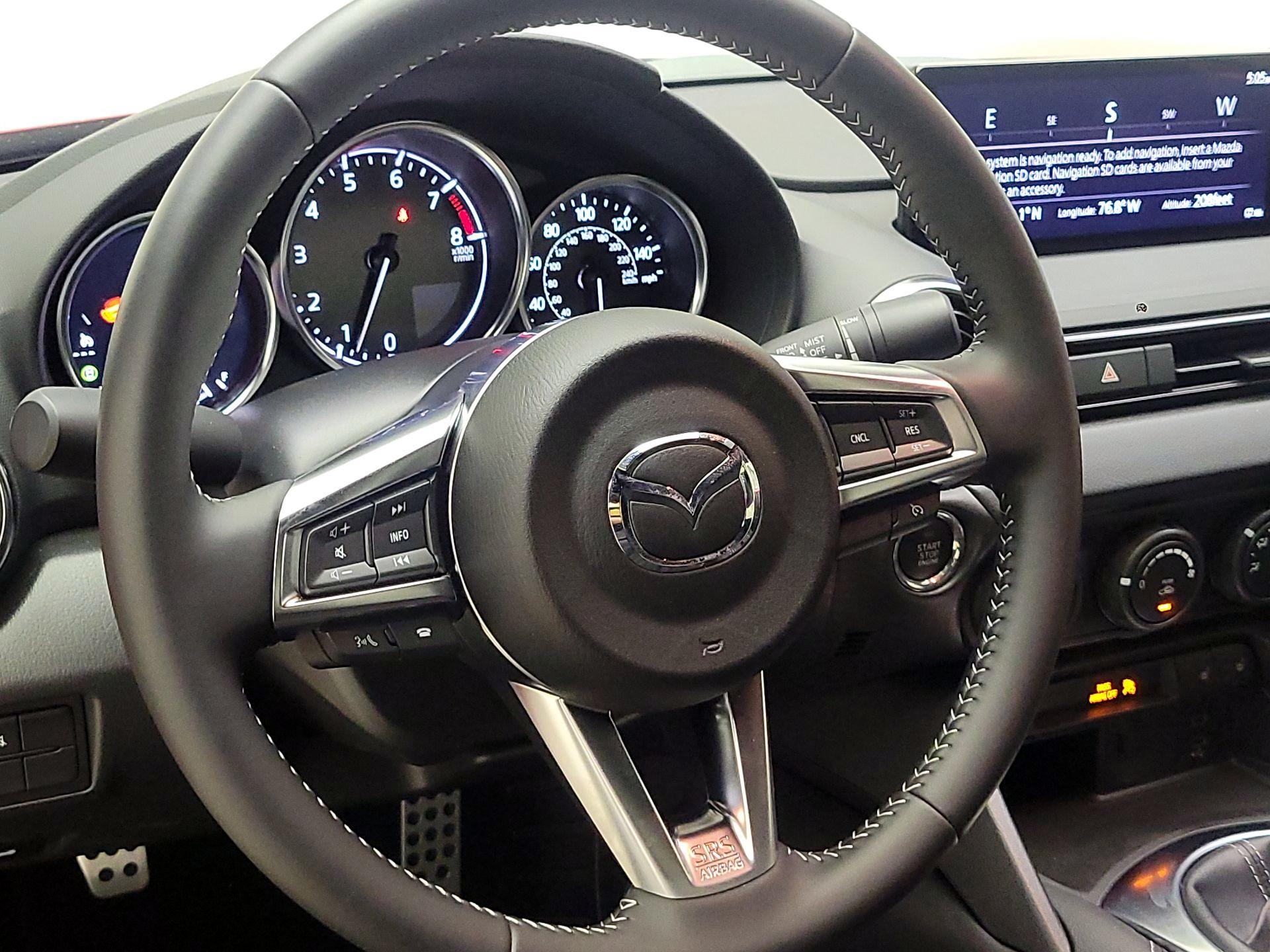 Thumbnail: 2025 Mazda MX-5 Miata - 10