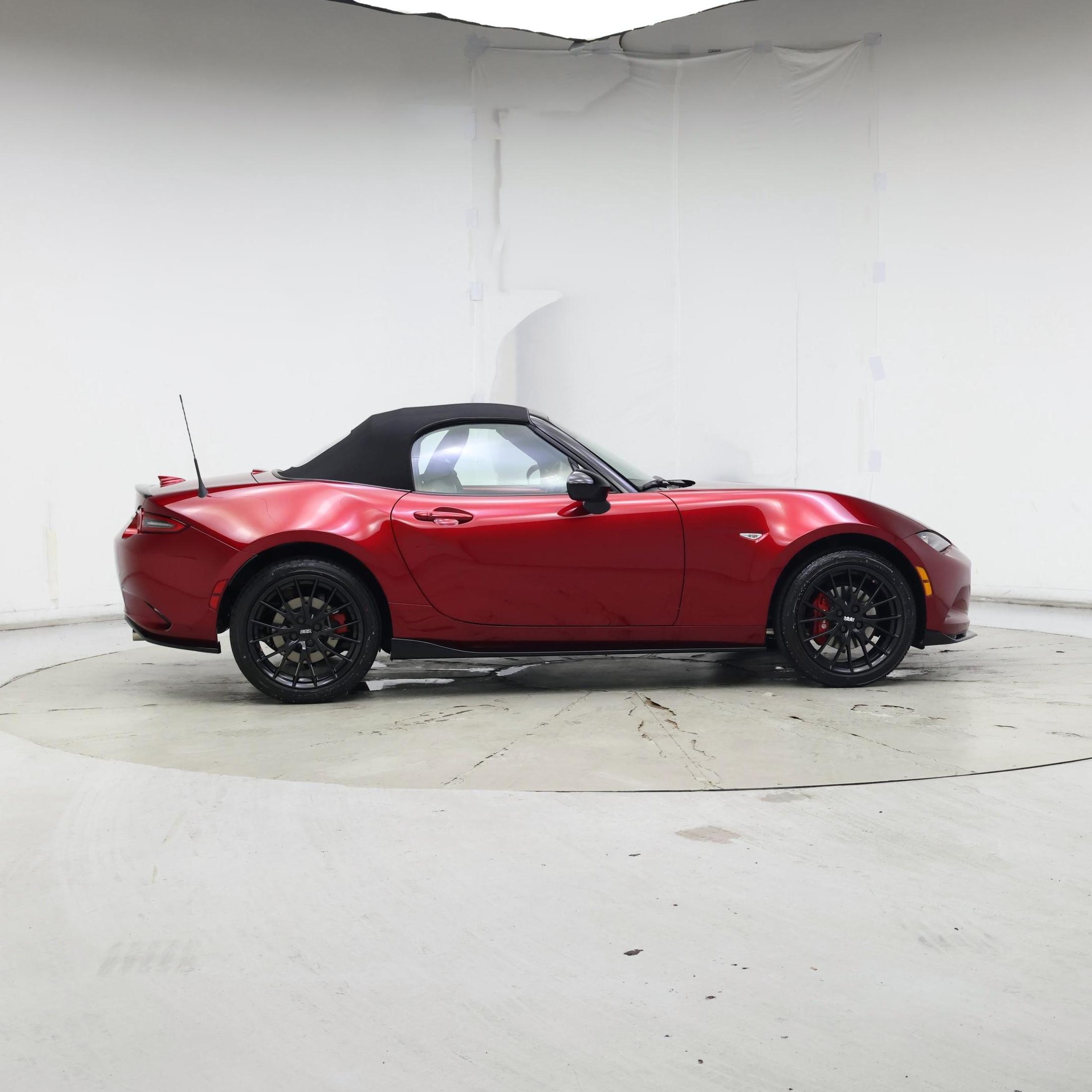 Thumbnail: 2025 Mazda MX-5 Miata - 7