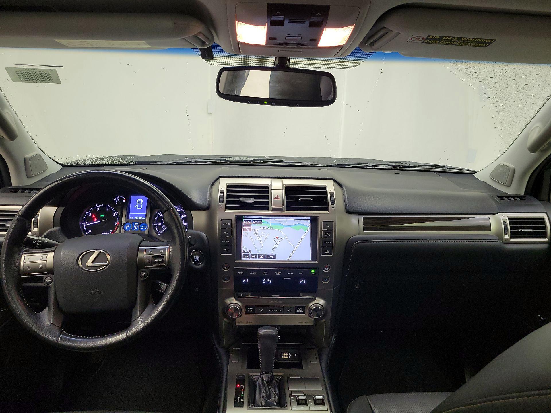 Thumbnail: 2015 Lexus GX - 9
