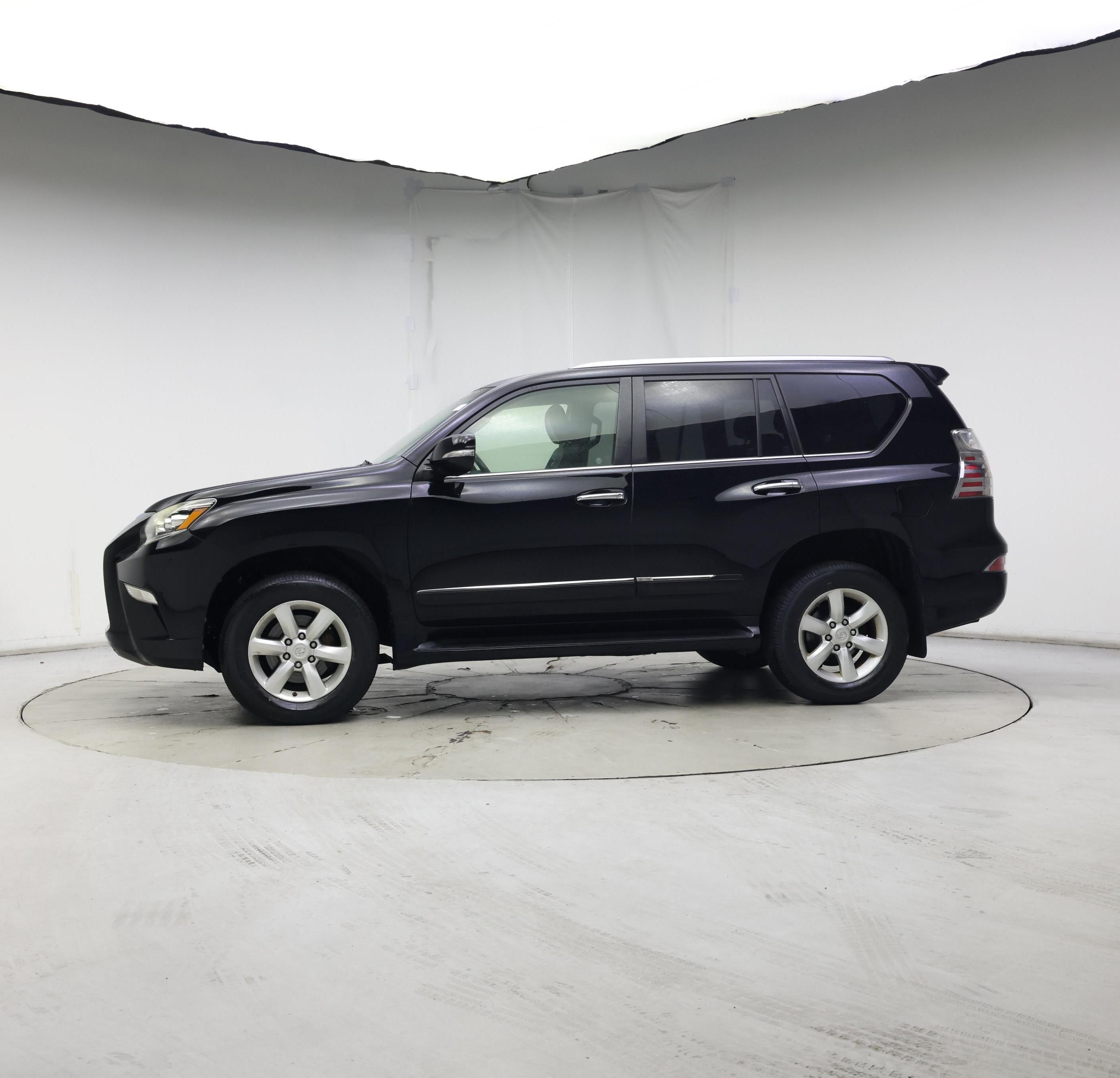 Thumbnail: 2015 Lexus GX - 3