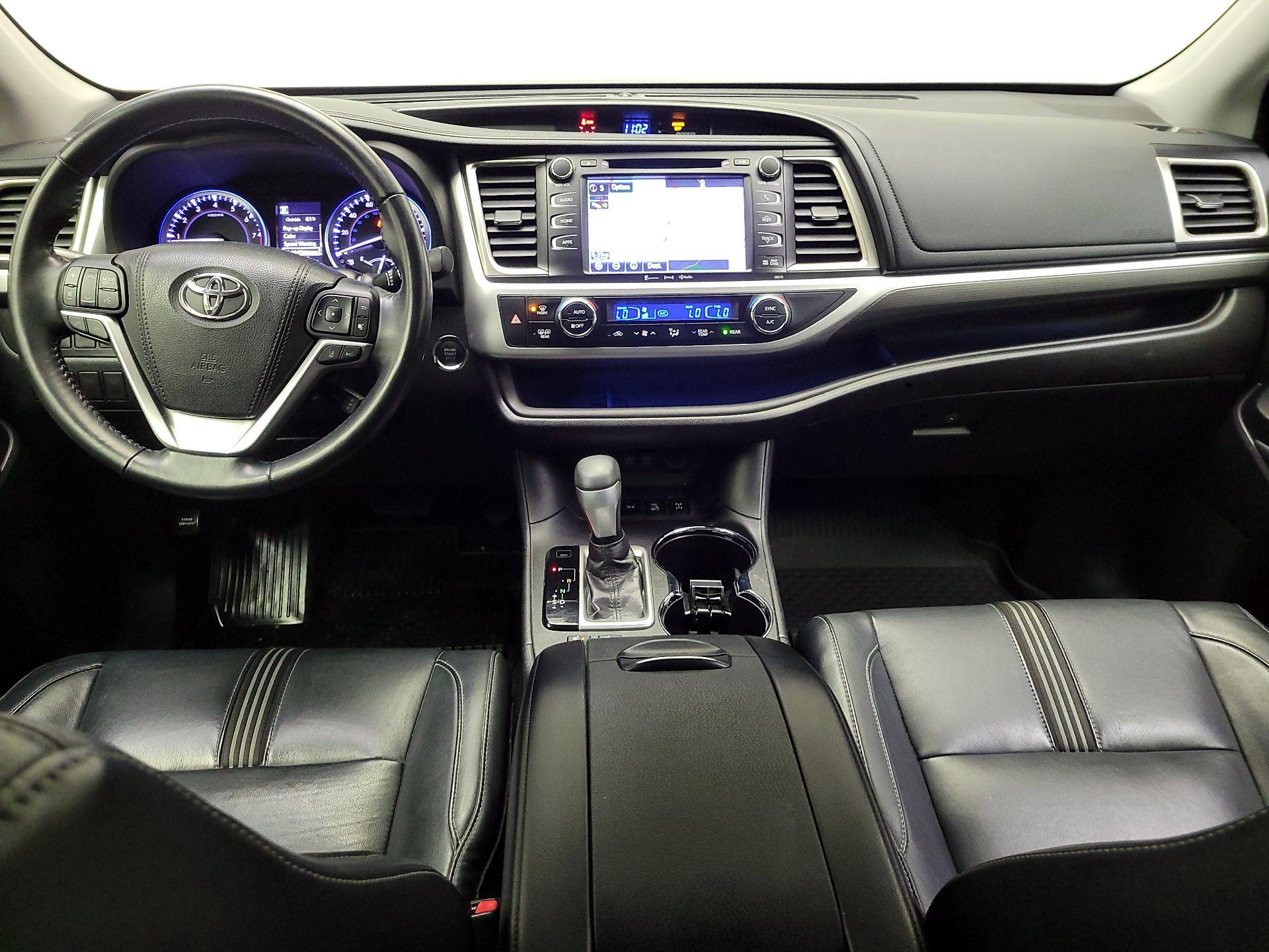 Thumbnail: 2018 Toyota Highlander - 9