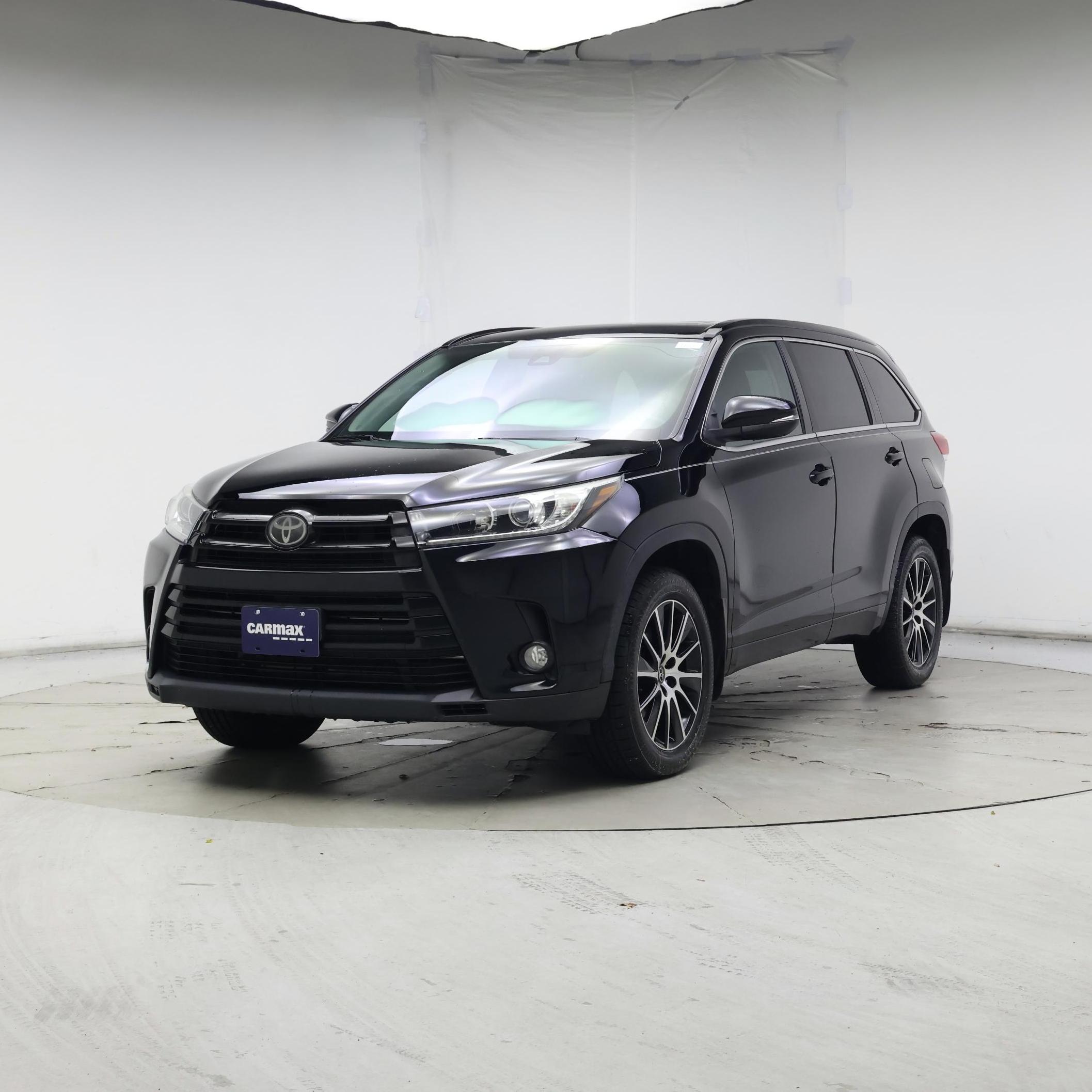 Thumbnail: 2018 Toyota Highlander - 4