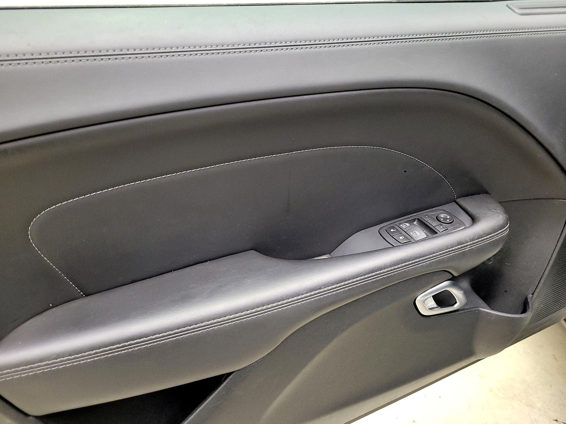 Thumbnail: 2020 Dodge Challenger - 12