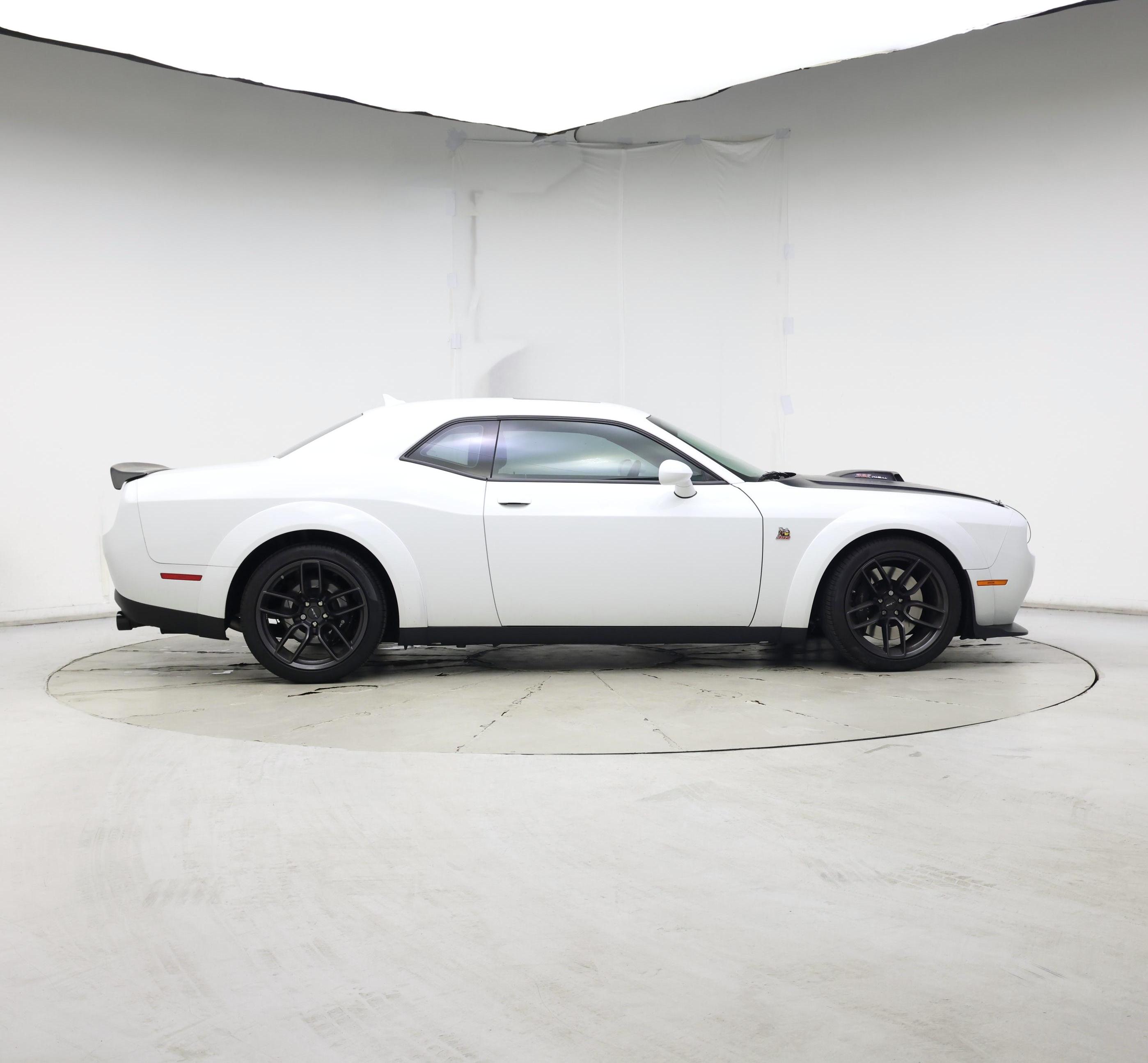 Thumbnail: 2020 Dodge Challenger - 7