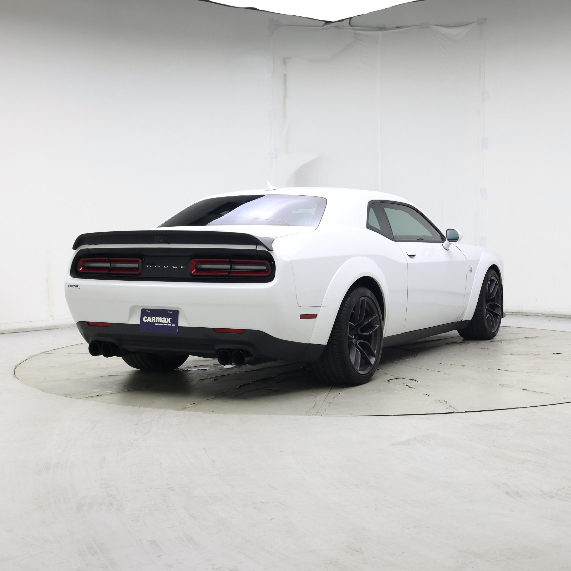 Thumbnail: 2020 Dodge Challenger - 8