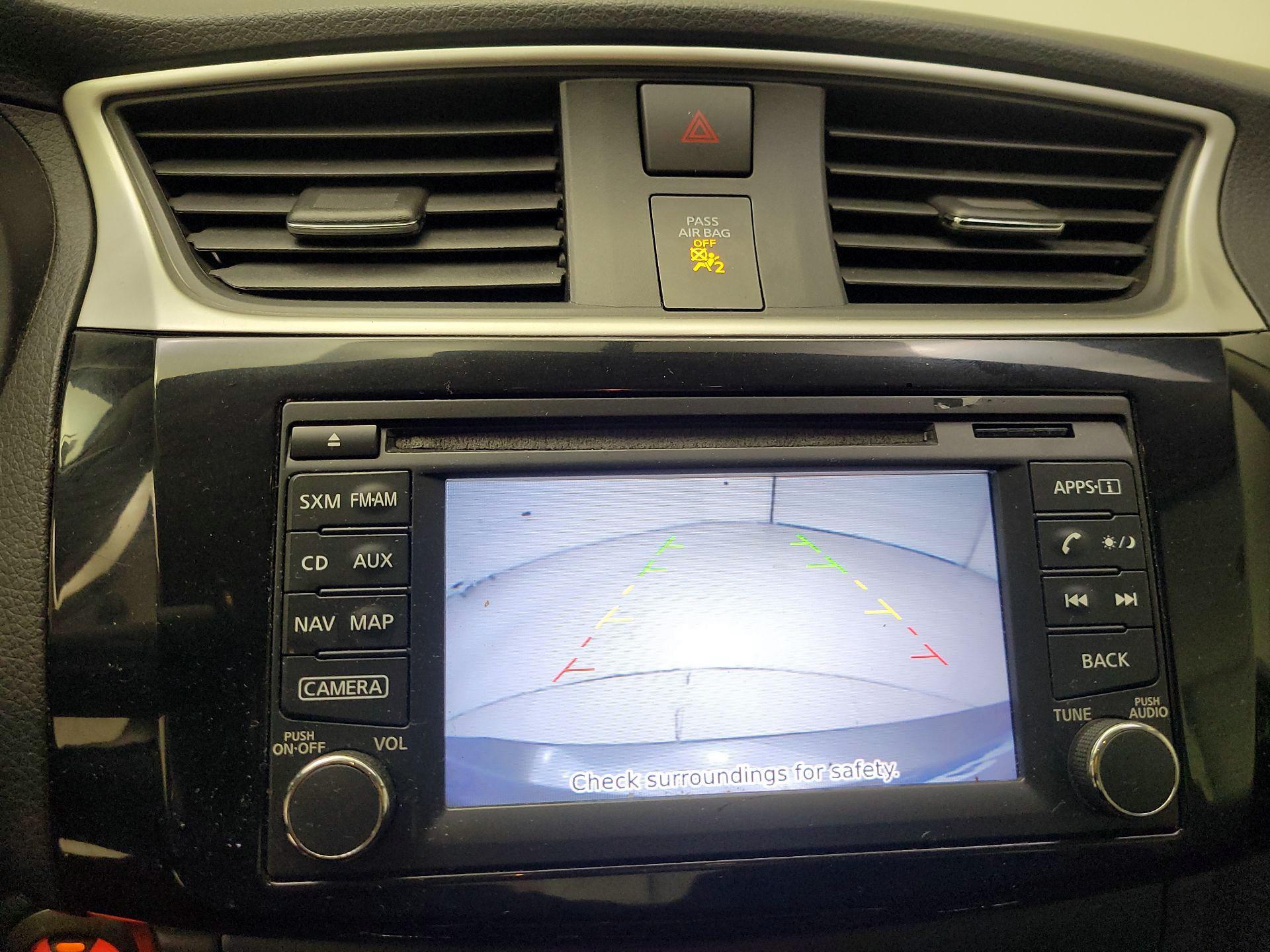 Thumbnail: 2016 Nissan Sentra - 14