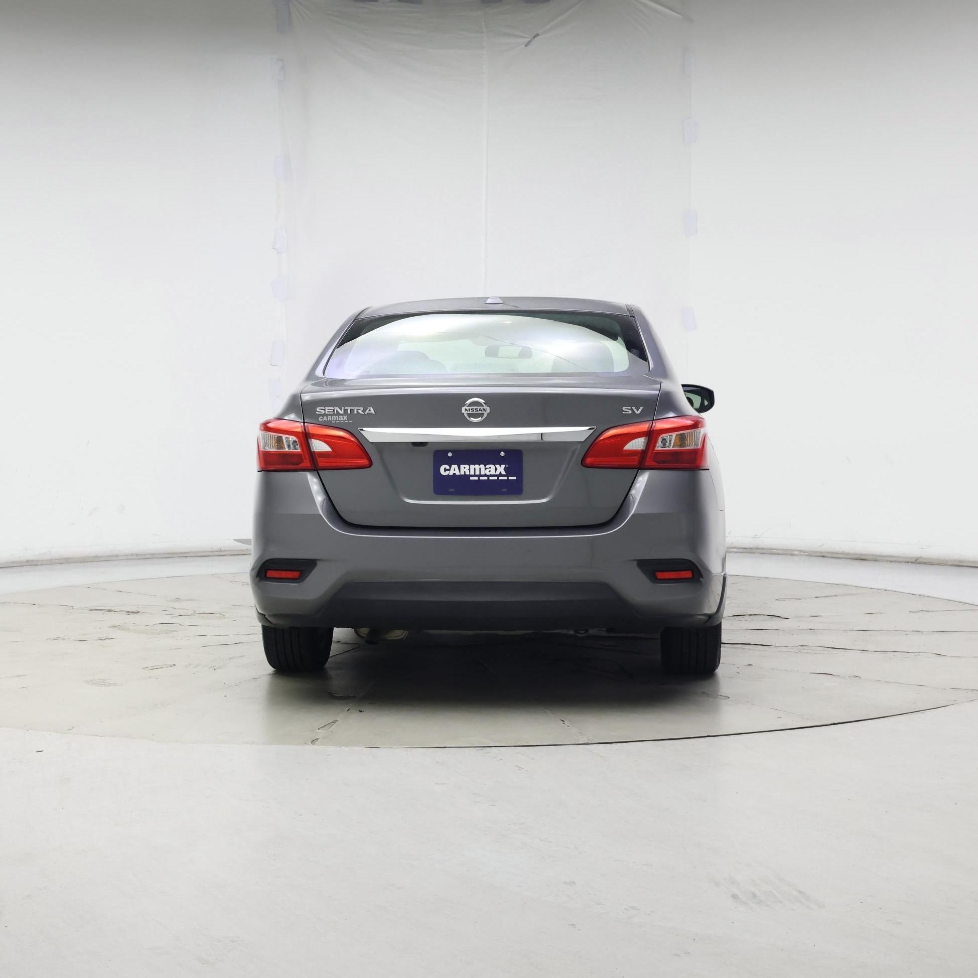 Thumbnail: 2016 Nissan Sentra - 6