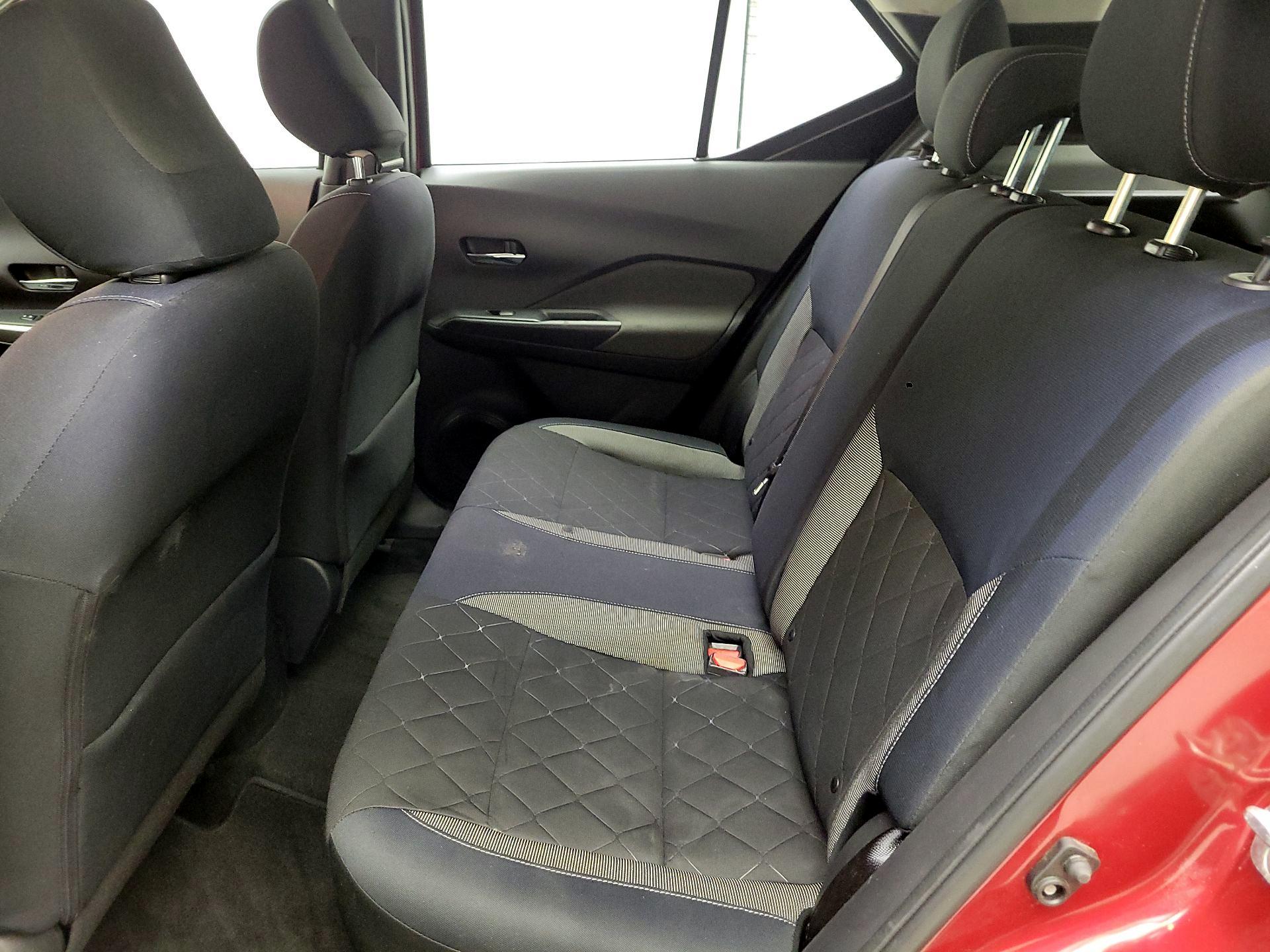 Thumbnail: 2018 Nissan Kicks - 19