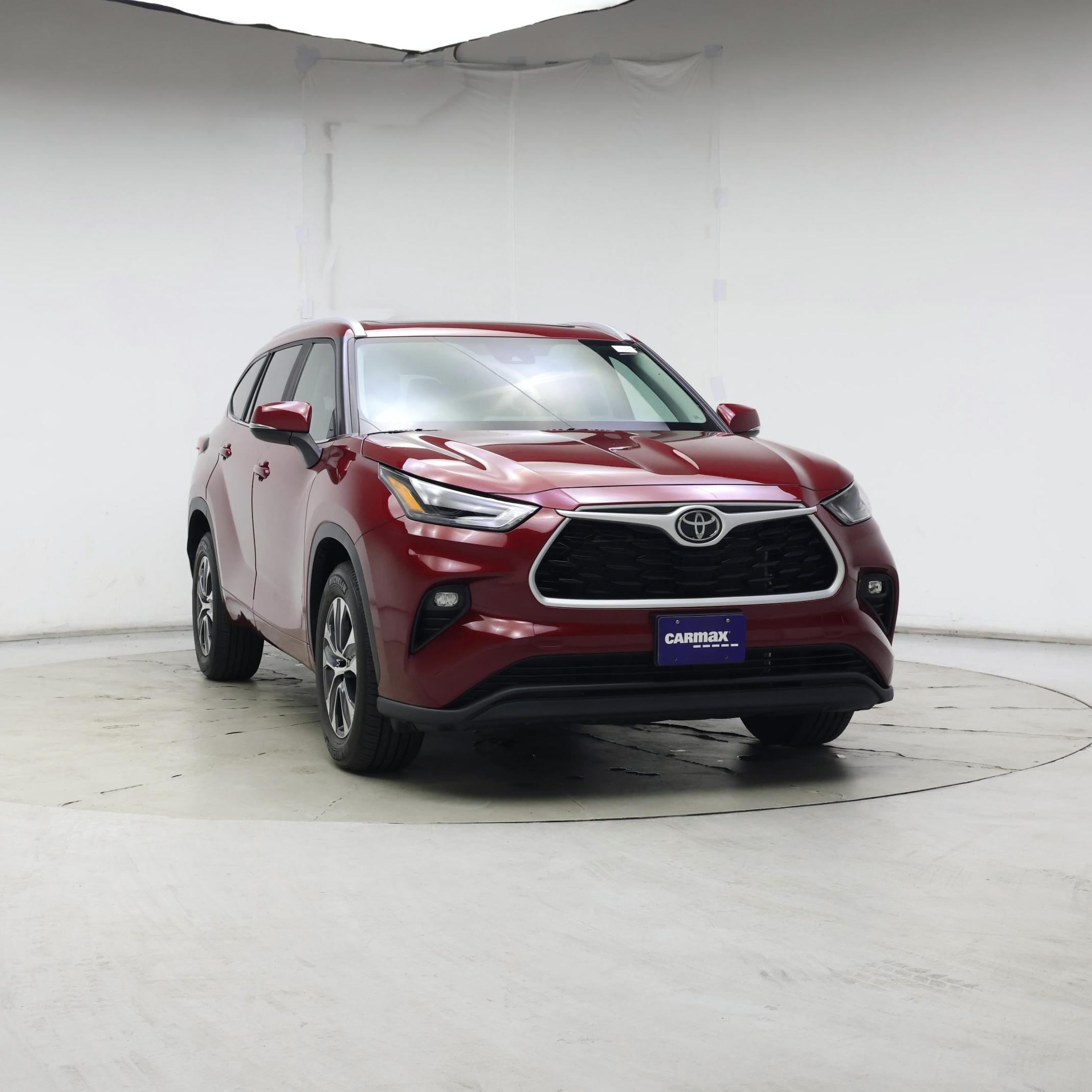 Thumbnail: 2023 Toyota Highlander - 5