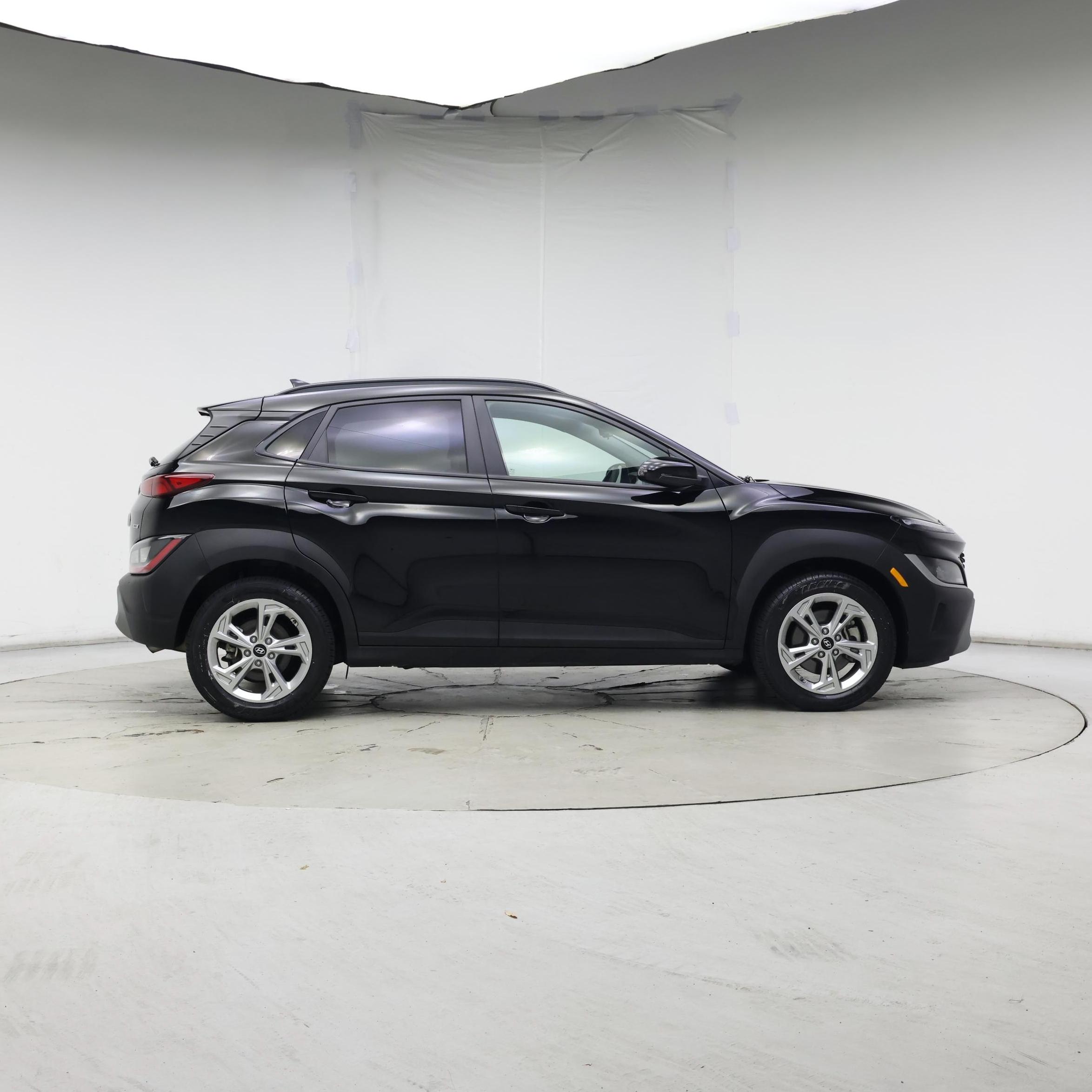 Thumbnail: 2022 Hyundai Kona - 7