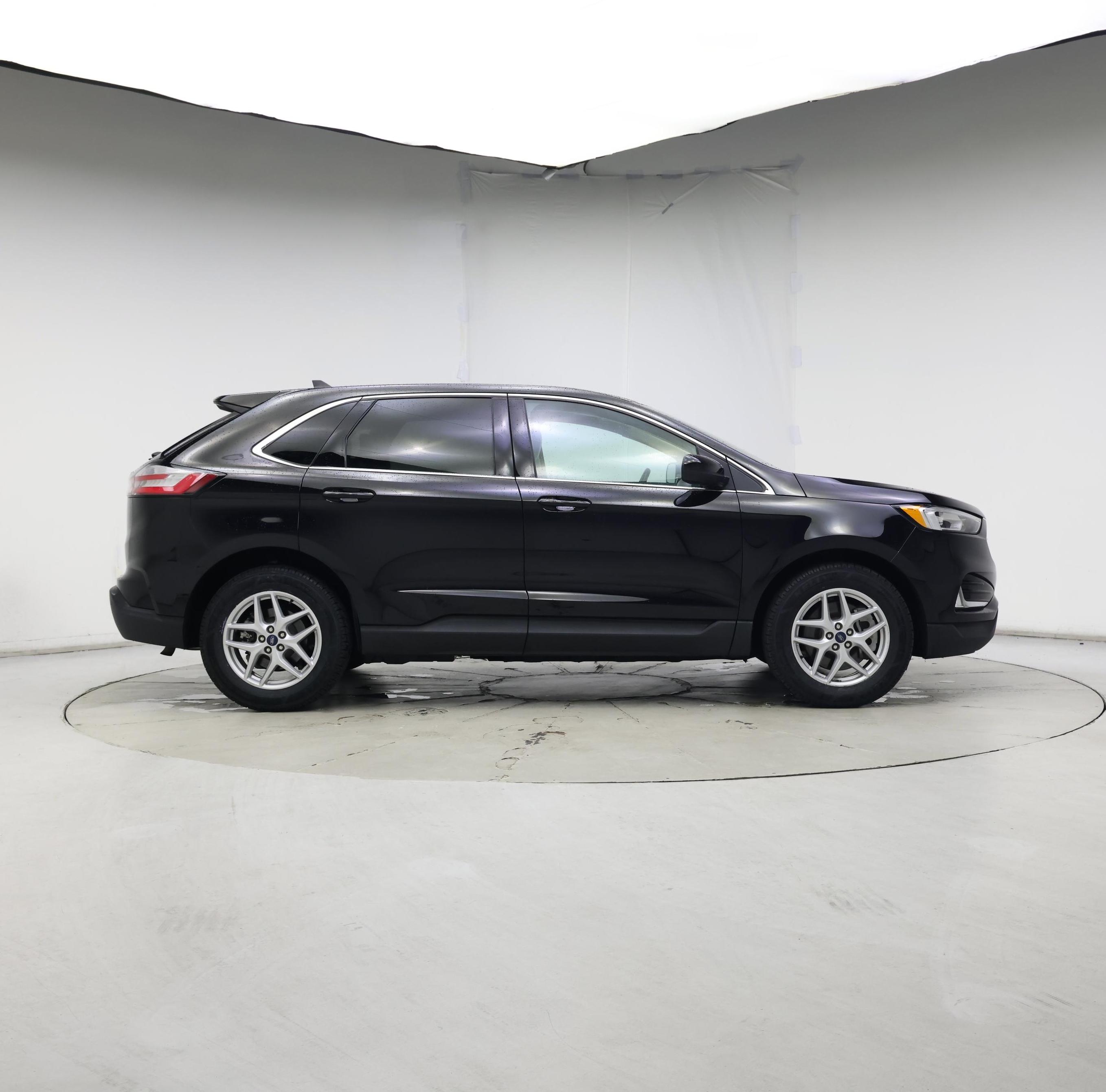 Thumbnail: 2021 Ford Edge - 7