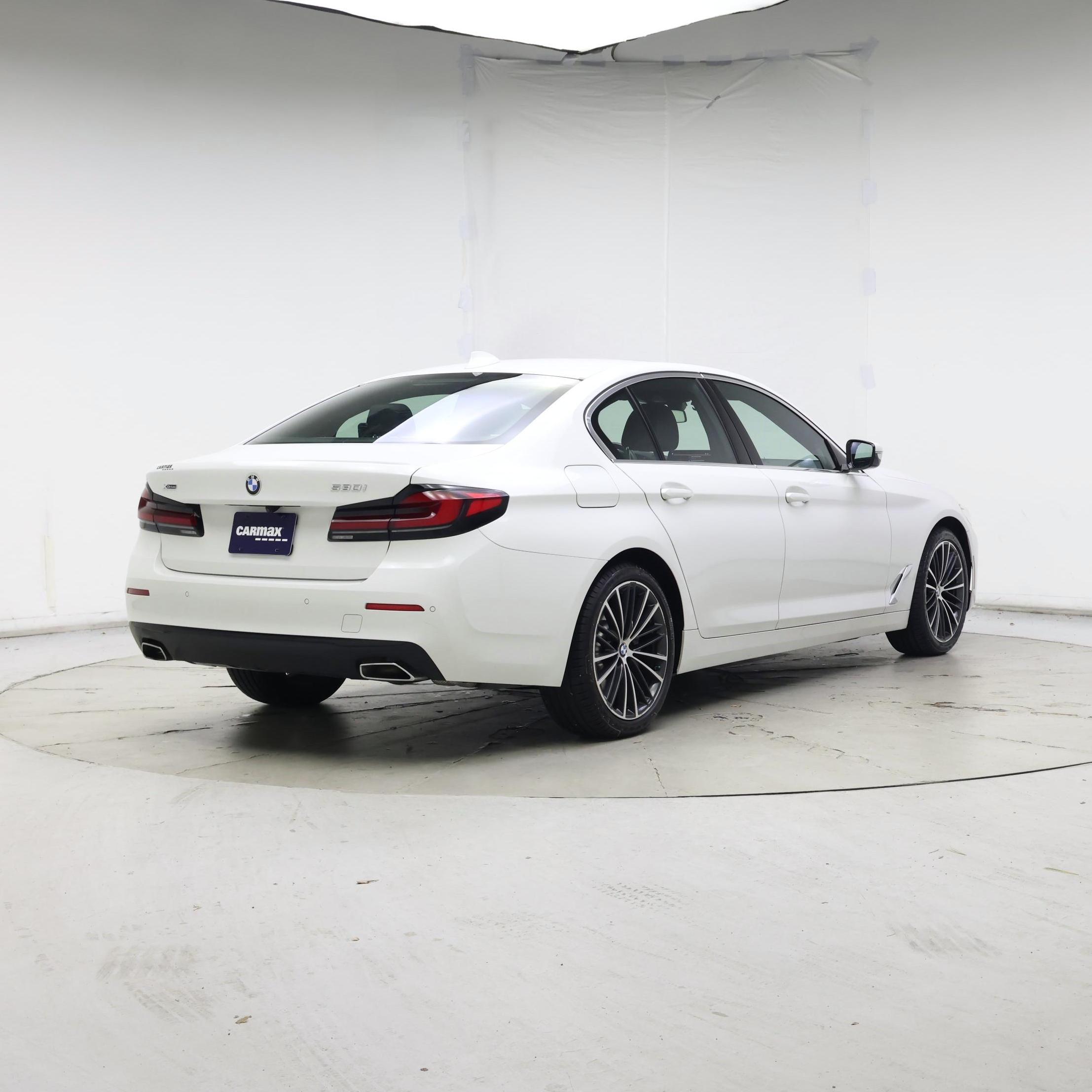 Thumbnail: 2022 BMW 5 Series - 8