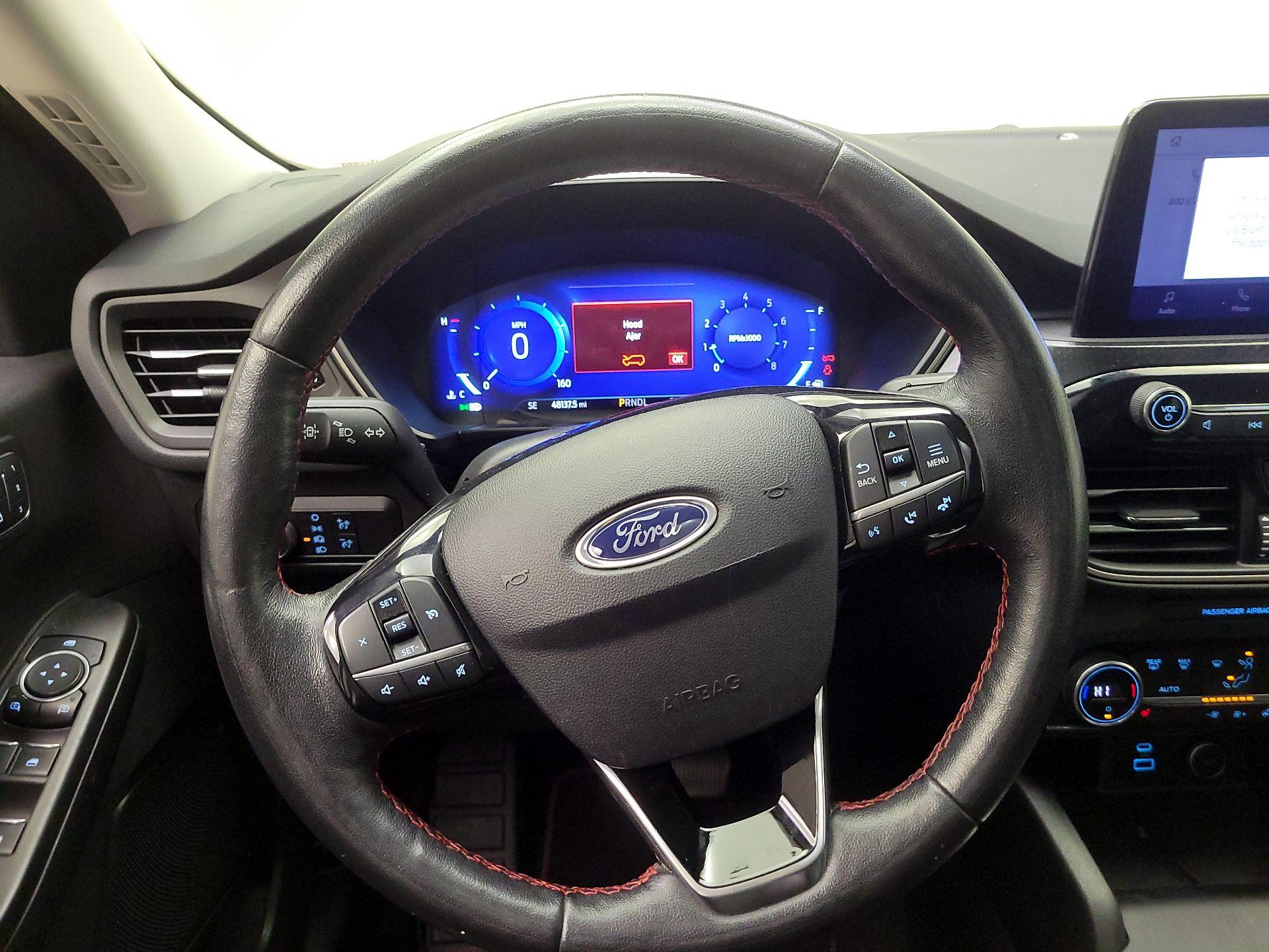 Thumbnail: 2021 Ford Escape - 10